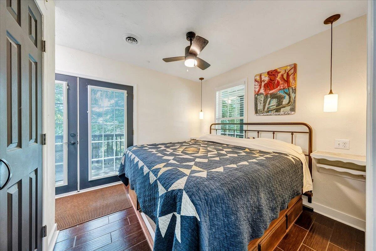 7976 Grassy Hill RD - Photo 17