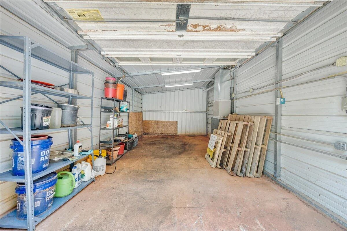 7976 Grassy Hill RD - Photo 20