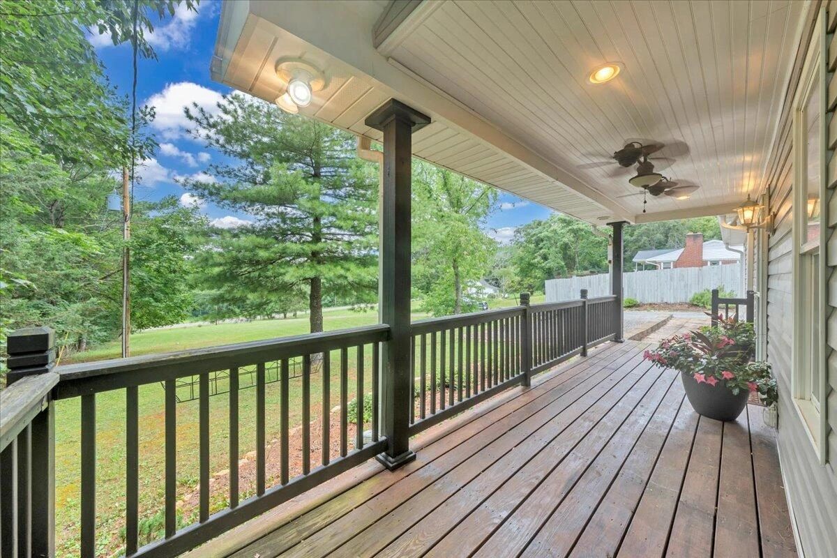 7976 Grassy Hill RD - Photo 28