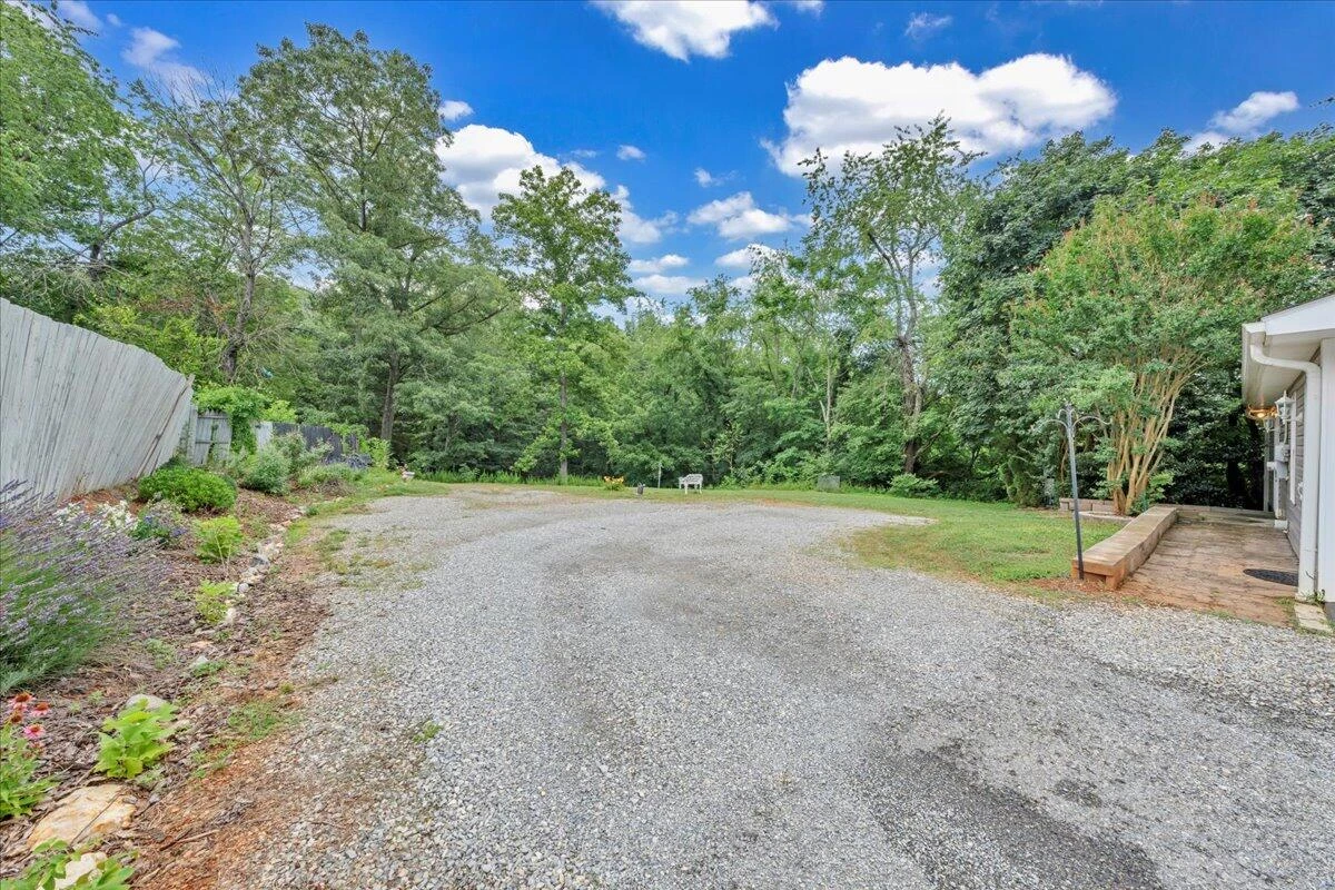 7976 Grassy Hill RD - Photo 29