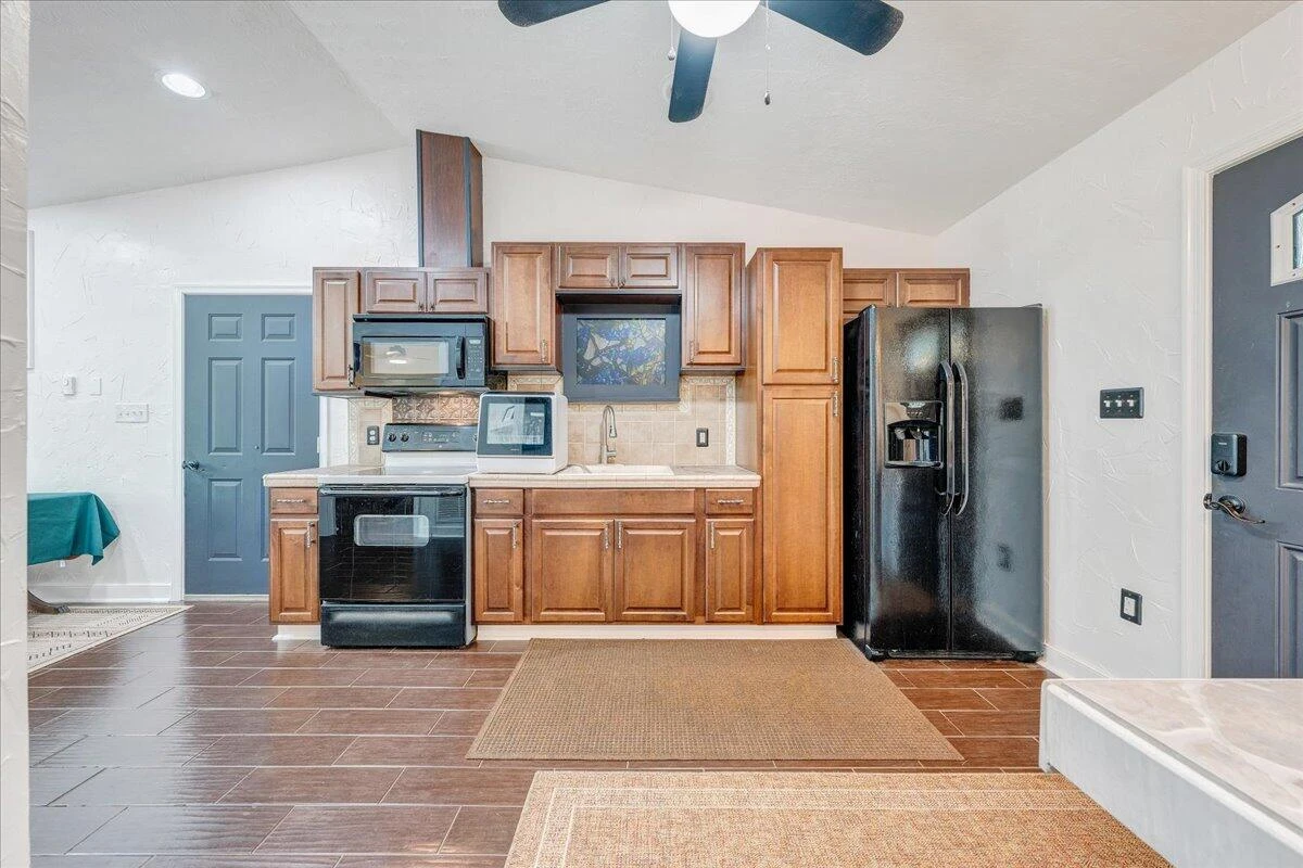 7976 Grassy Hill RD - Photo 6