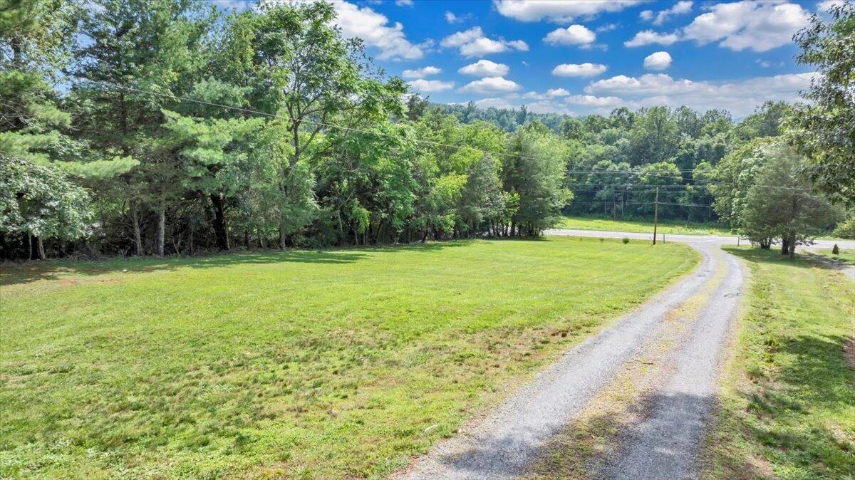 7976 Grassy Hill RD - Photo 75
