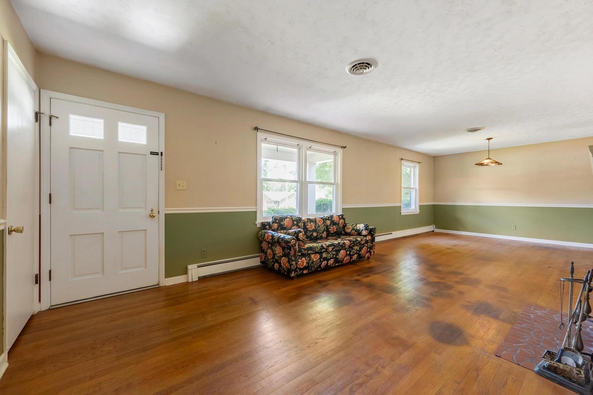 201 Woods Gap RD - Photo 3
