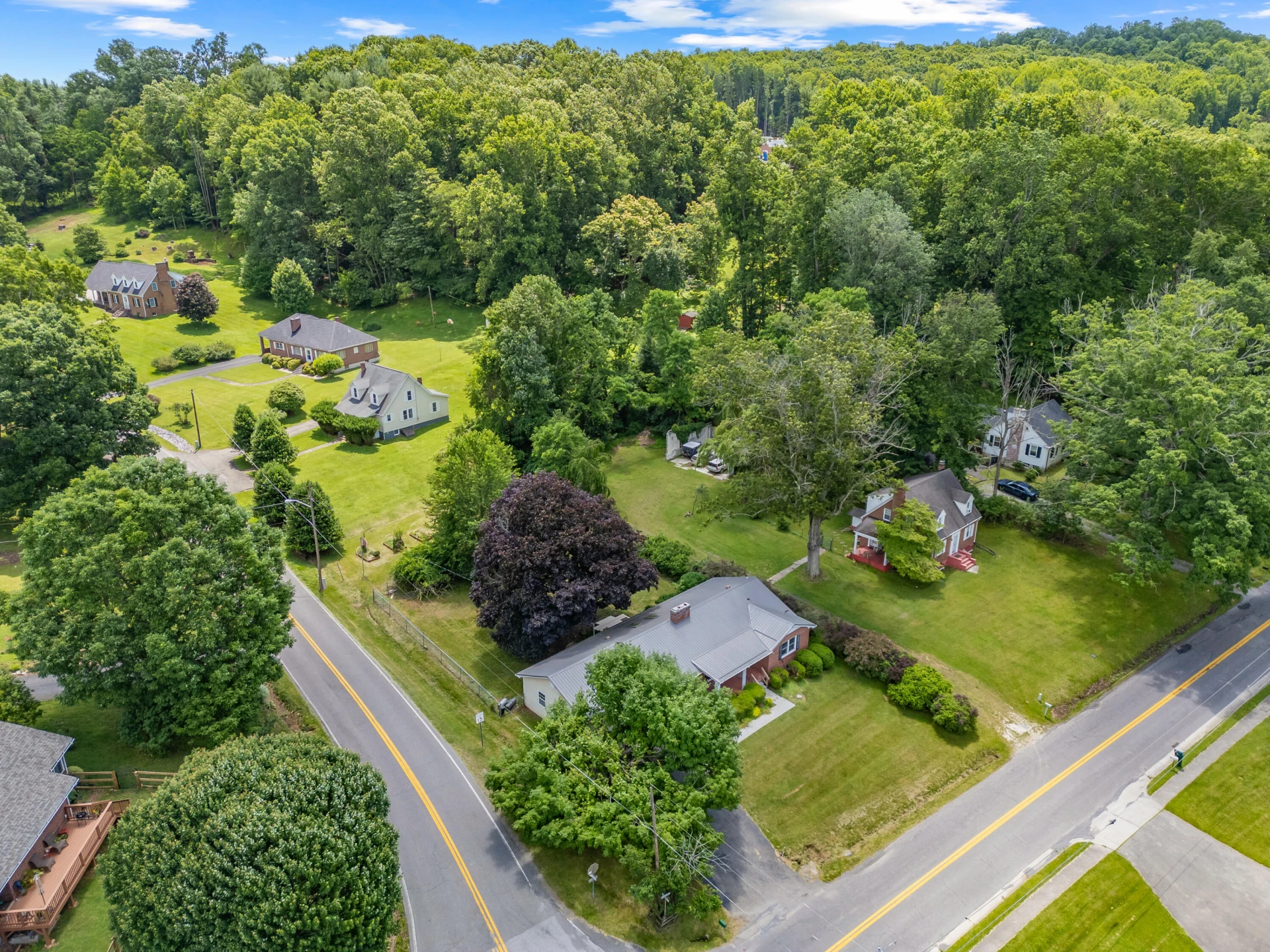 201 Woods Gap RD - Photo 30