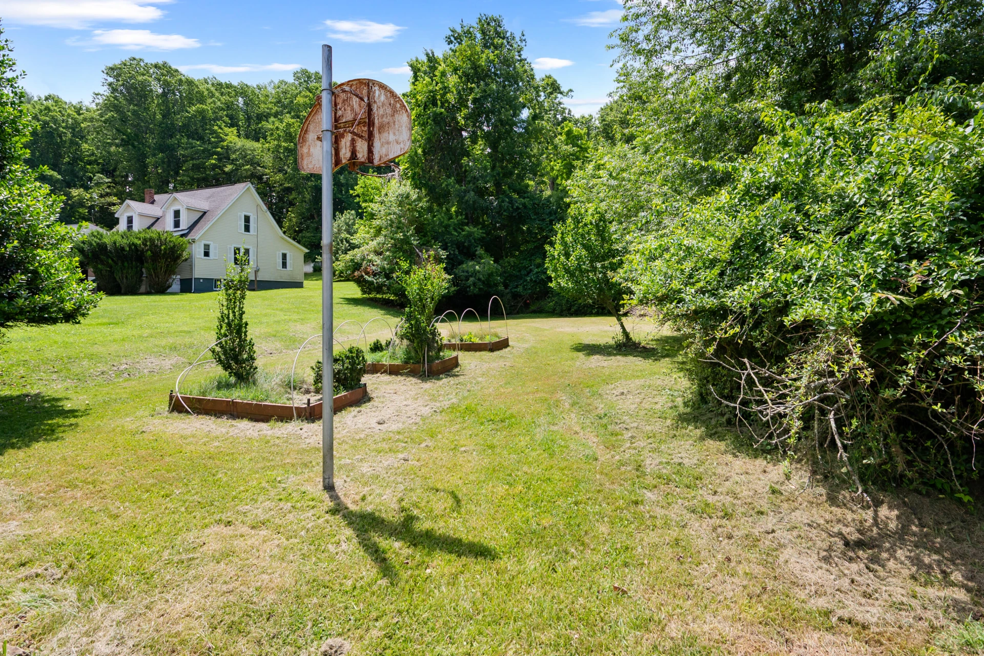 201 Woods Gap RD - Photo 37