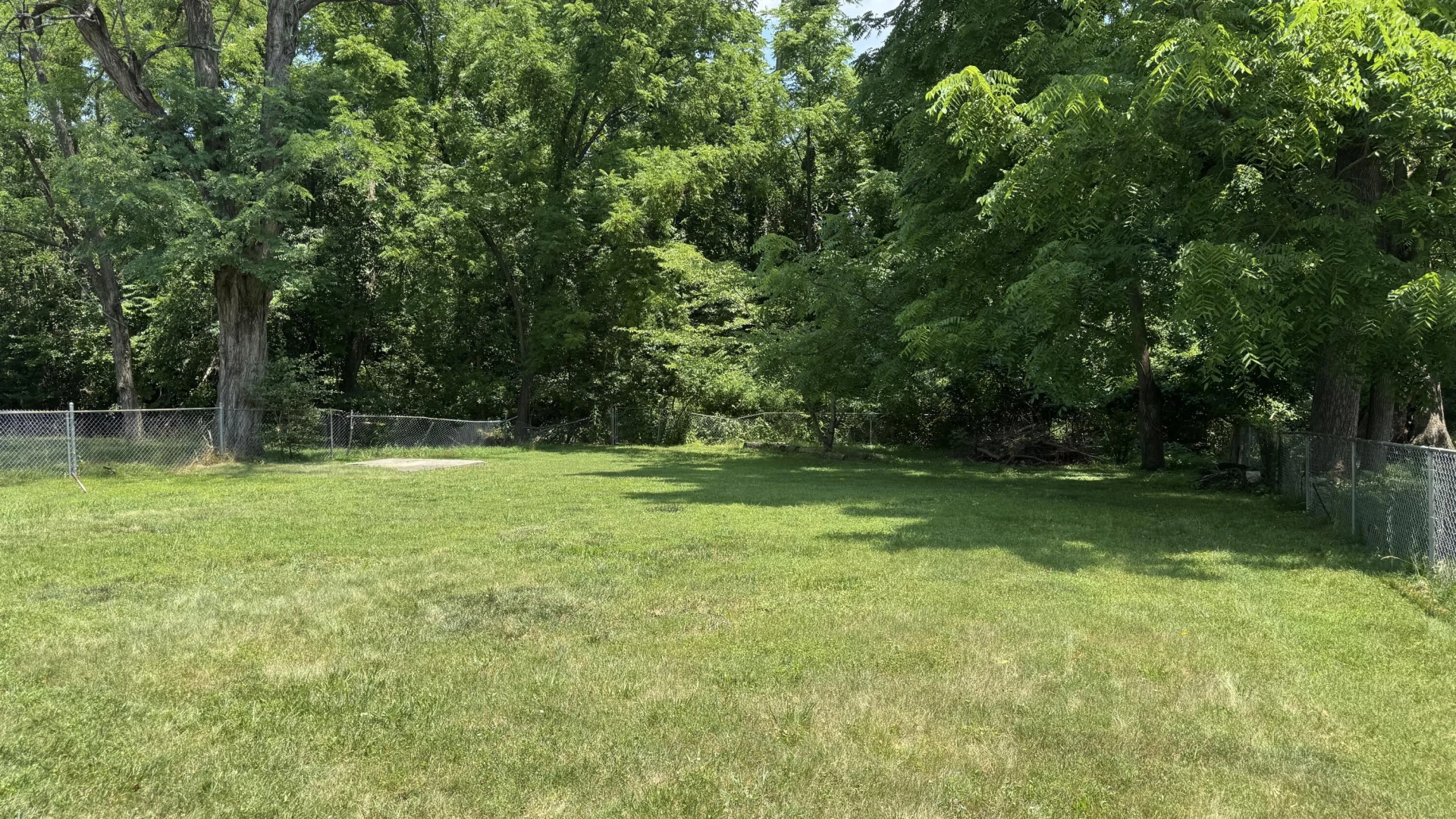 2315 Meadowbrook RD - Photo 24