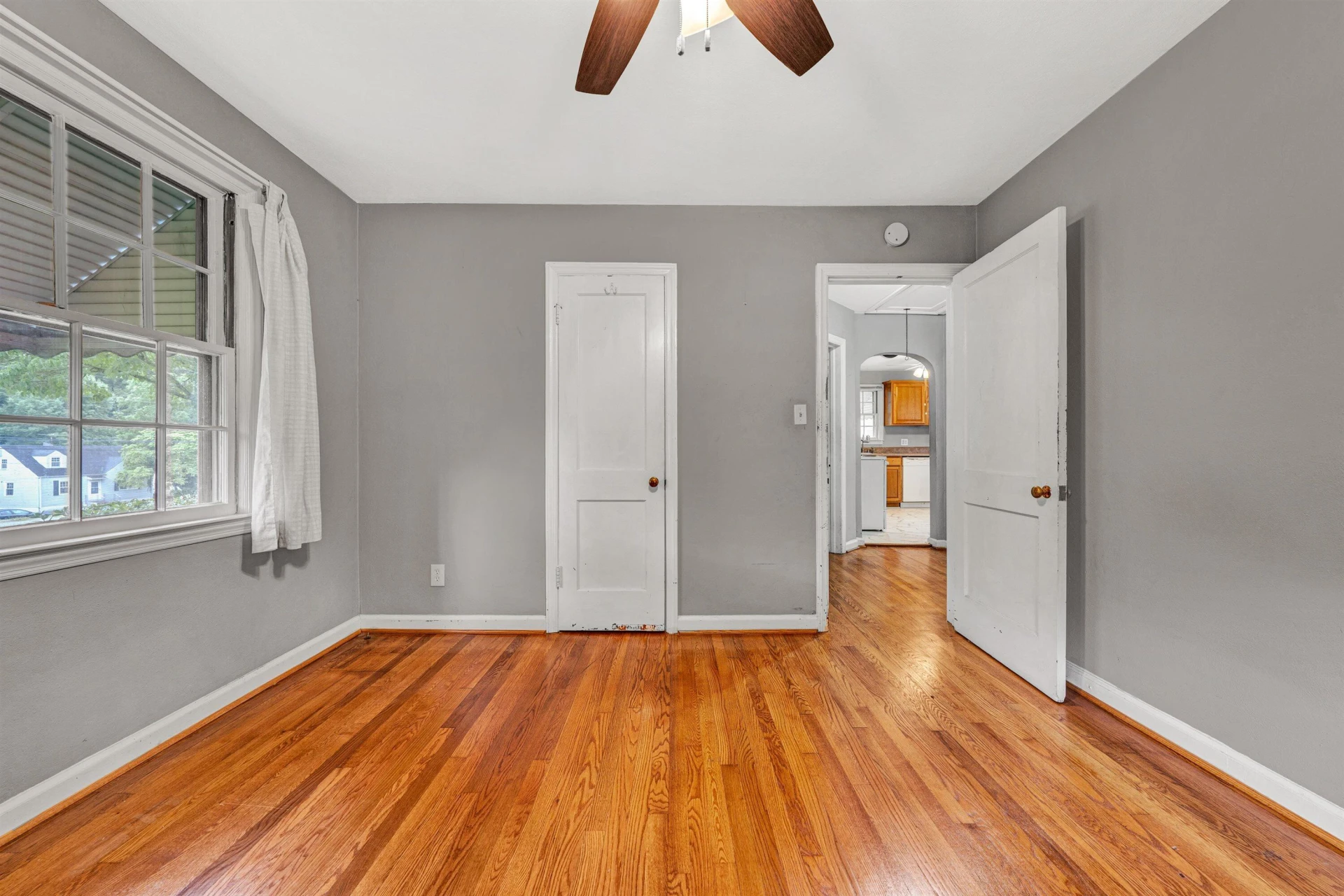 755 Brandon AVE - Photo 10