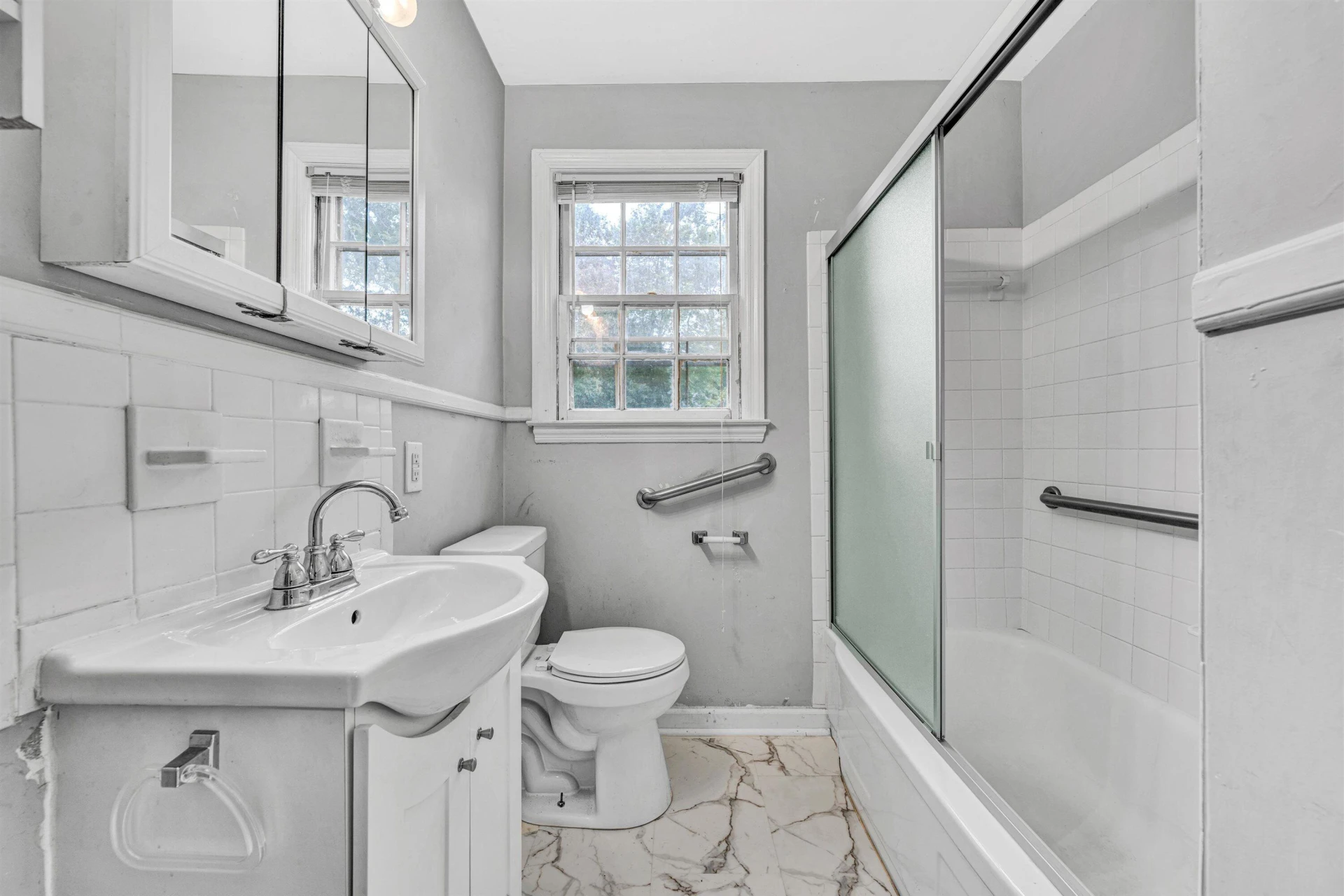 755 Brandon AVE - Photo 8