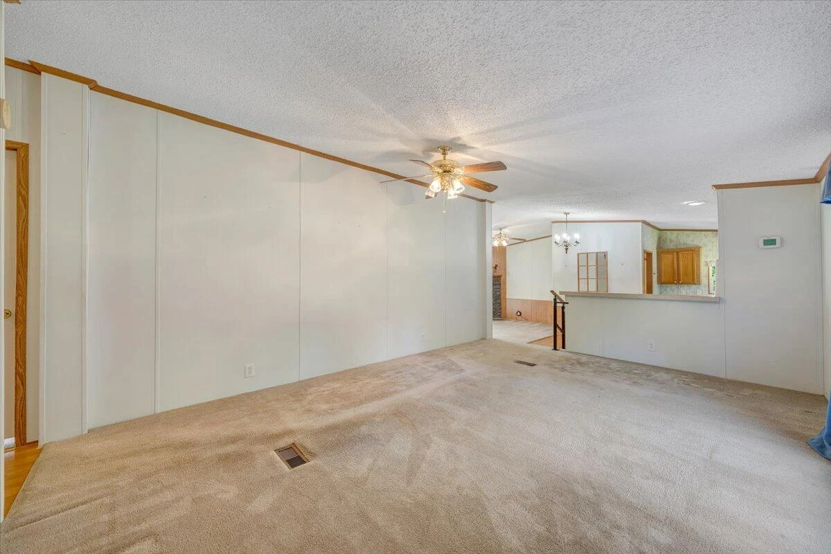 16118 Botetourt RD - Photo 12