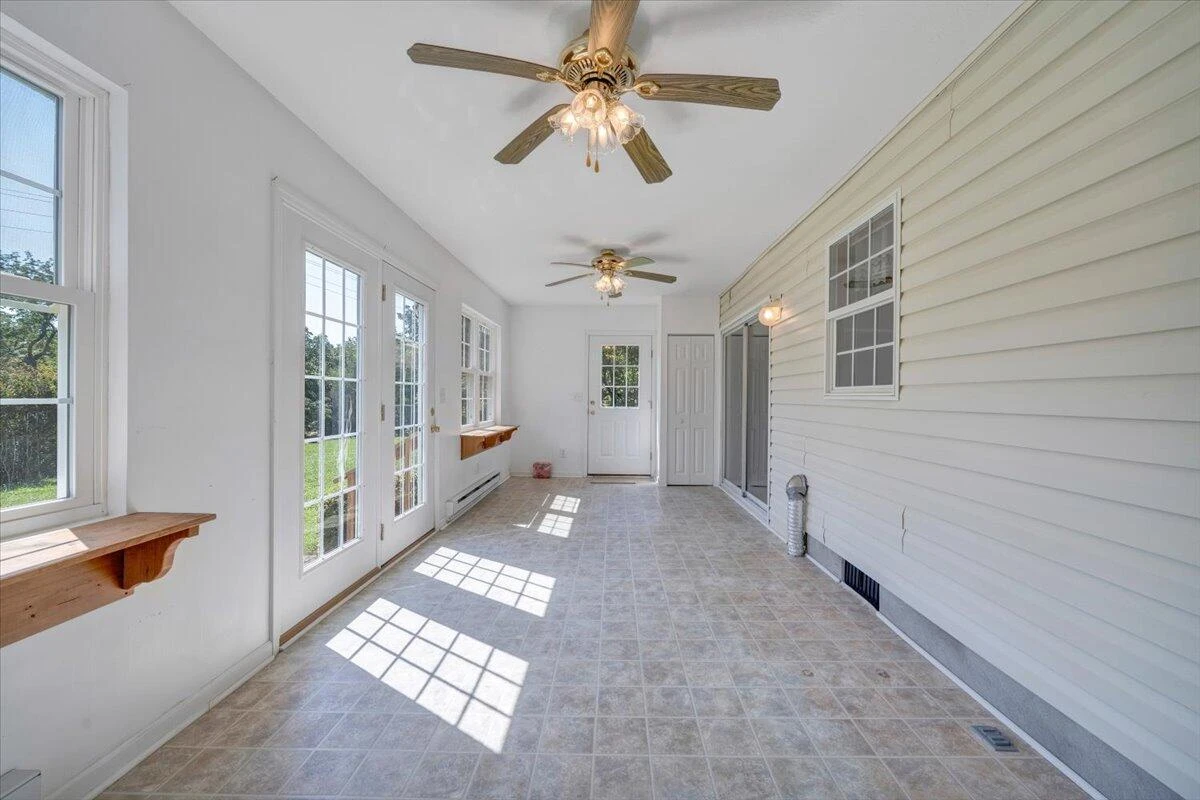 16118 Botetourt RD - Photo 30