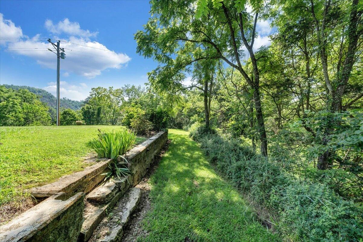 16118 Botetourt RD - Photo 35