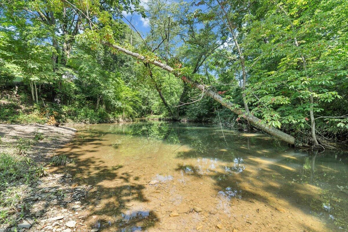 16118 Botetourt RD - Photo 38