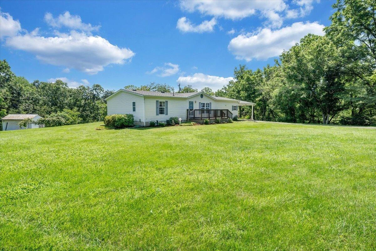 16118 Botetourt RD - Photo 5