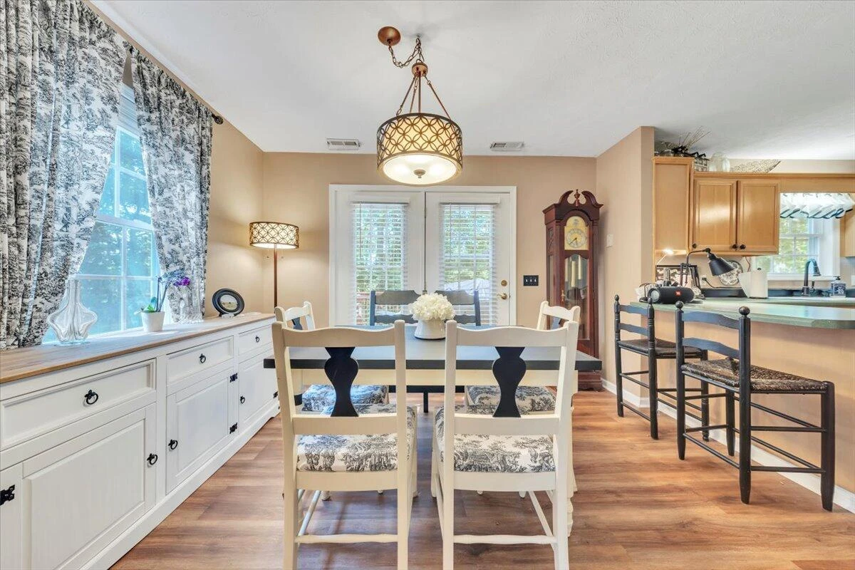 285 Silverleaf LN - Photo 16