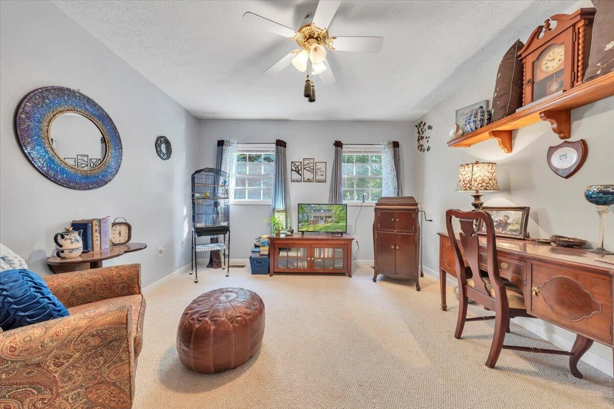 285 Silverleaf LN - Photo 33