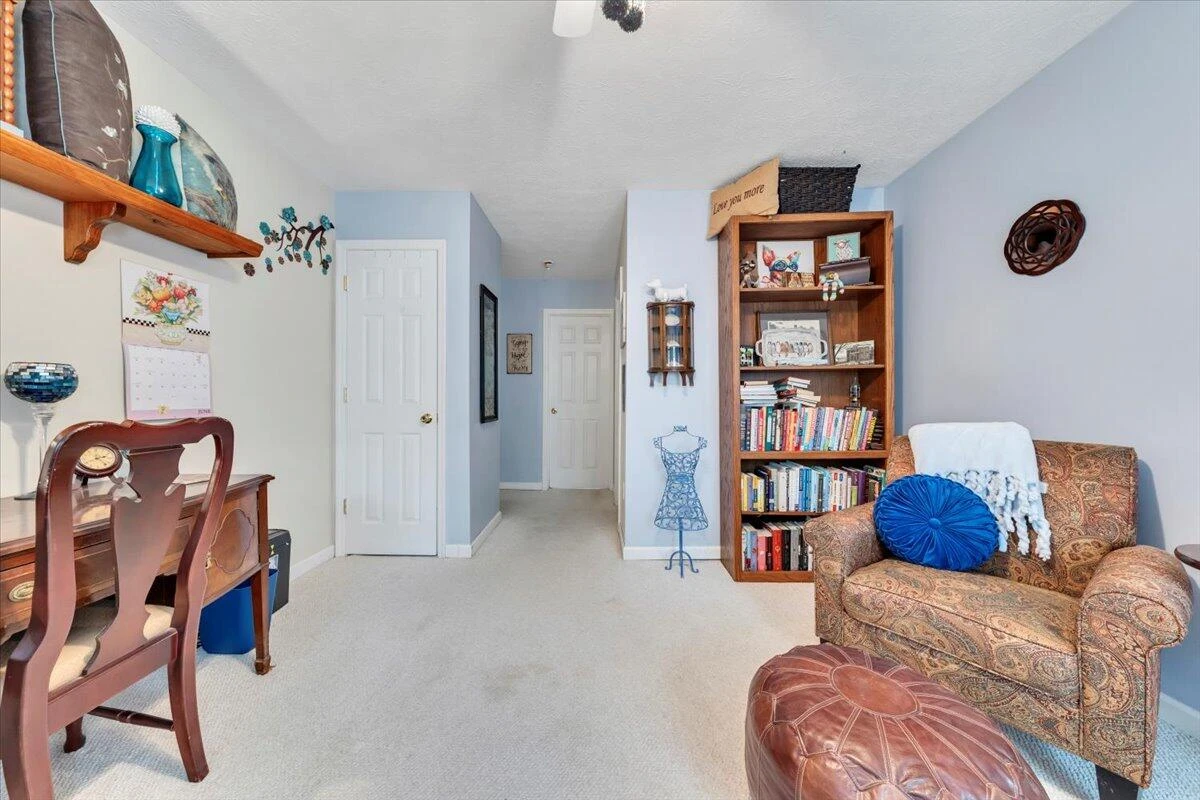 285 Silverleaf LN - Photo 35
