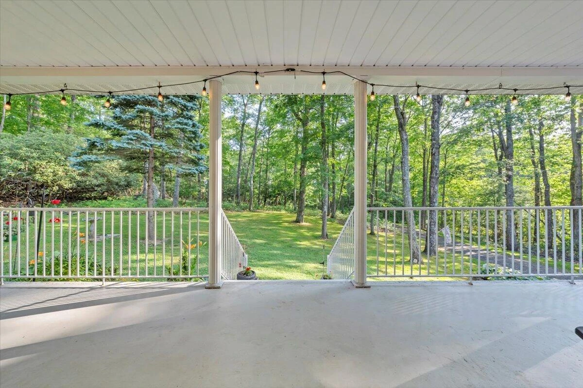 285 Silverleaf LN - Photo 41