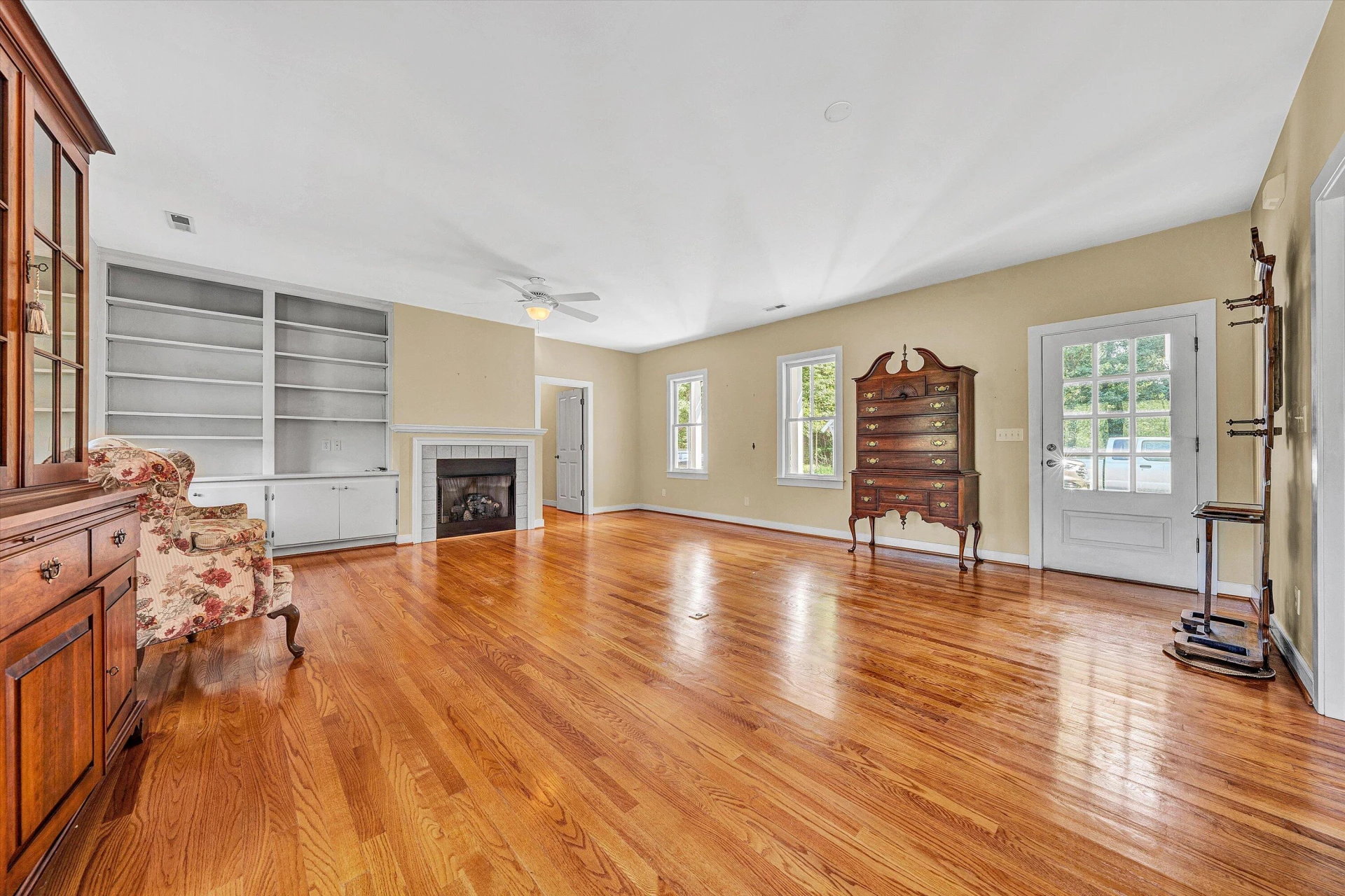 6820 Dawnwood RD - Photo 15