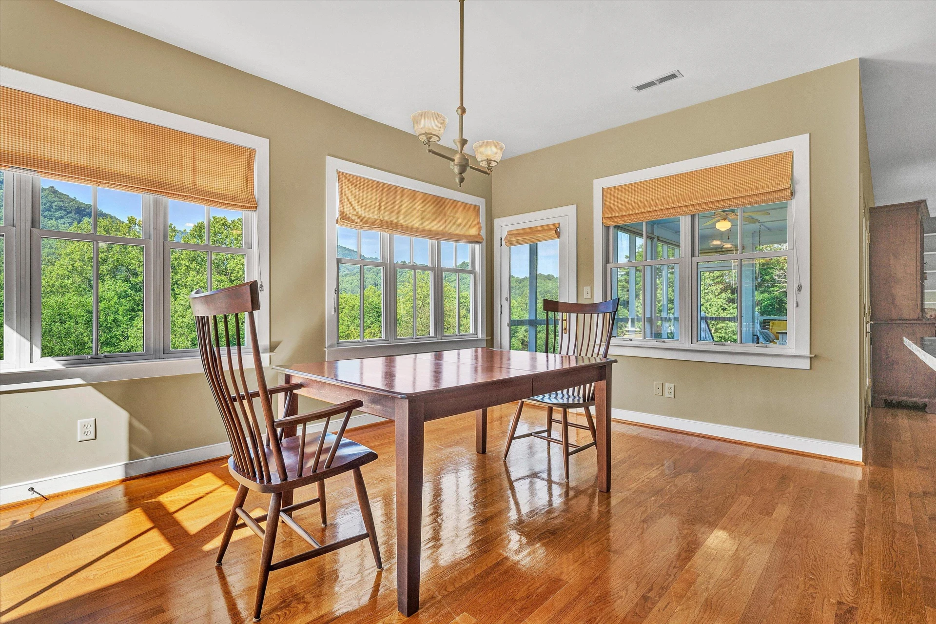 6820 Dawnwood RD - Photo 19
