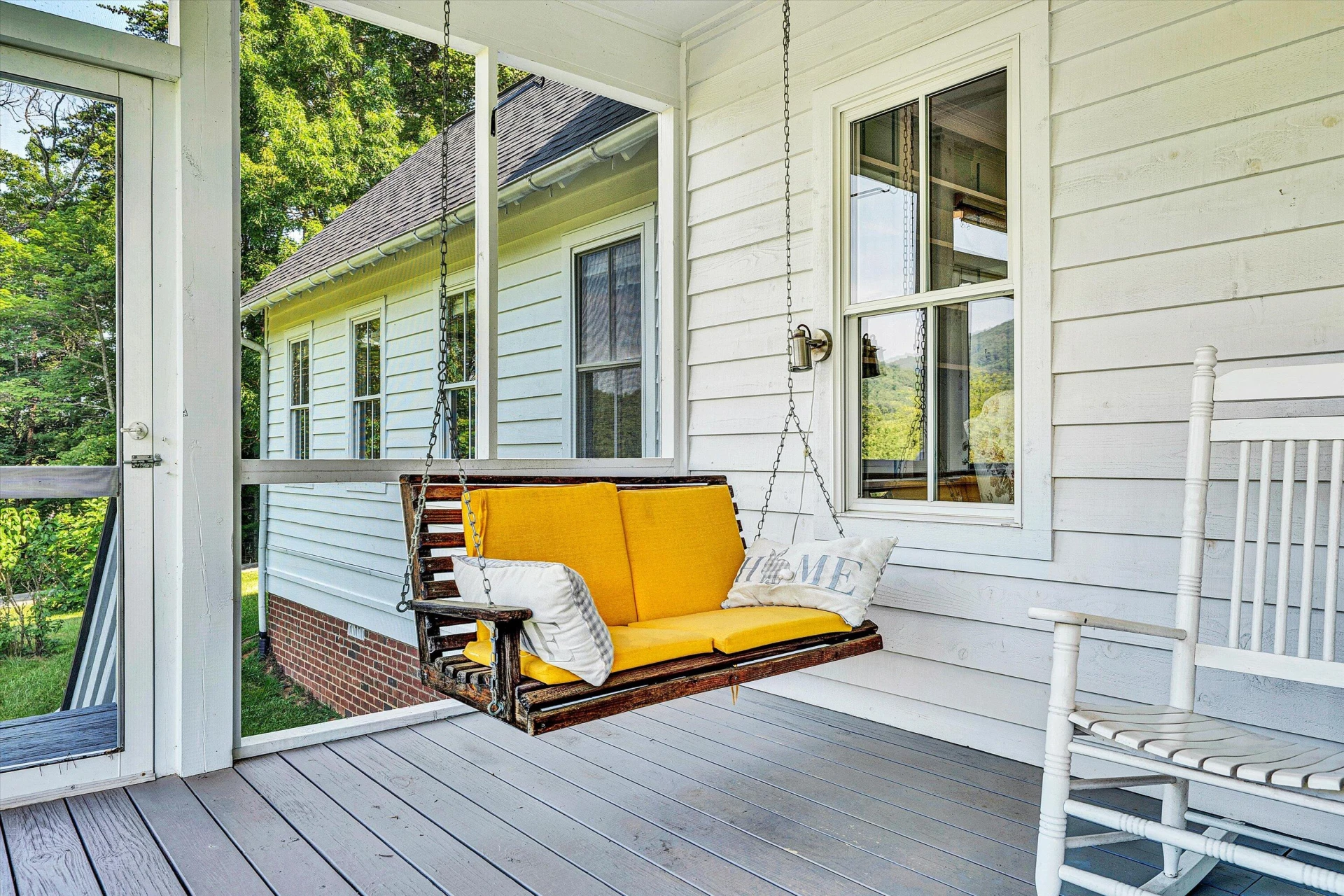 6820 Dawnwood RD - Photo 23