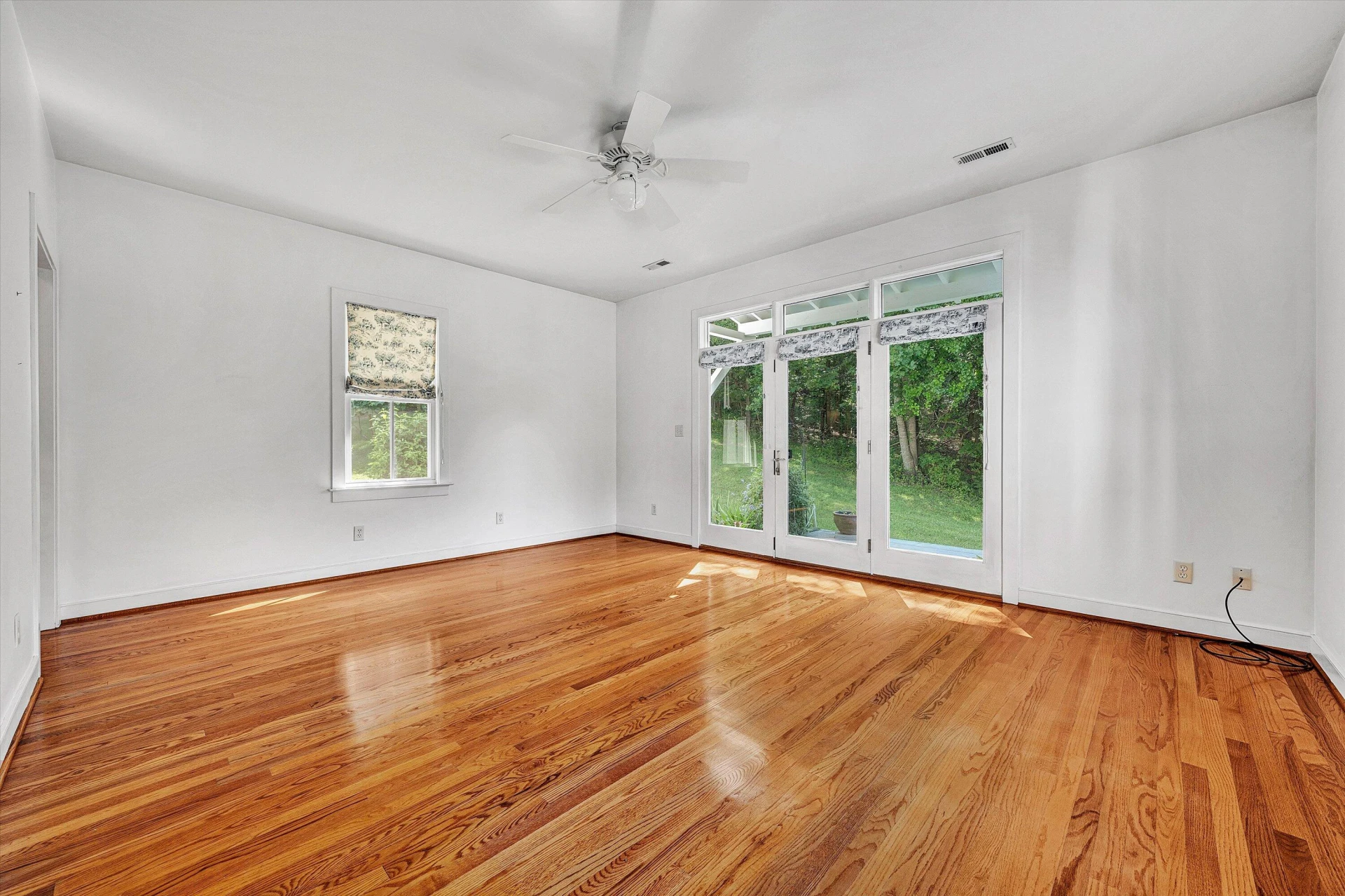 6820 Dawnwood RD - Photo 32