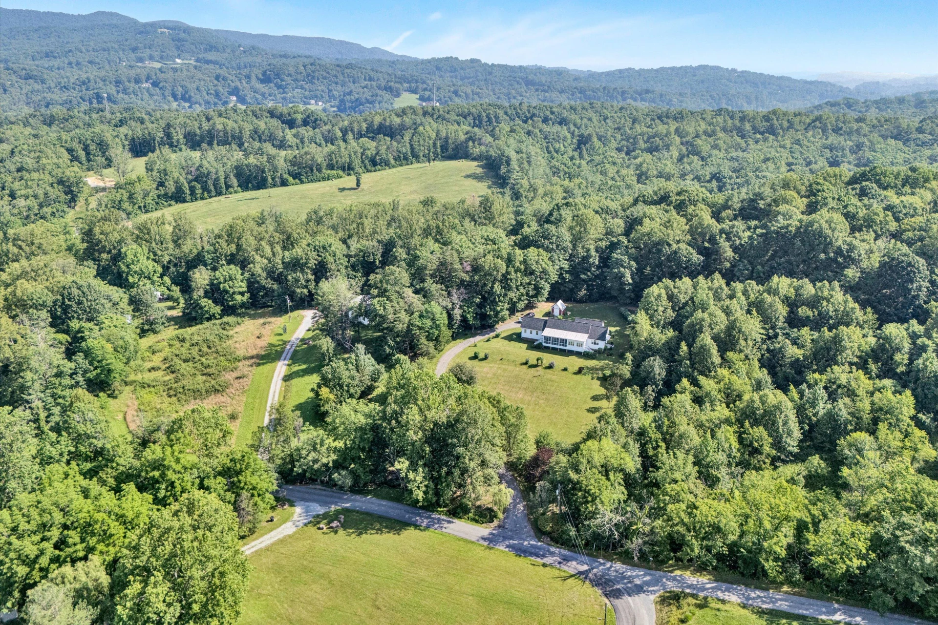 6820 Dawnwood RD - Photo 48