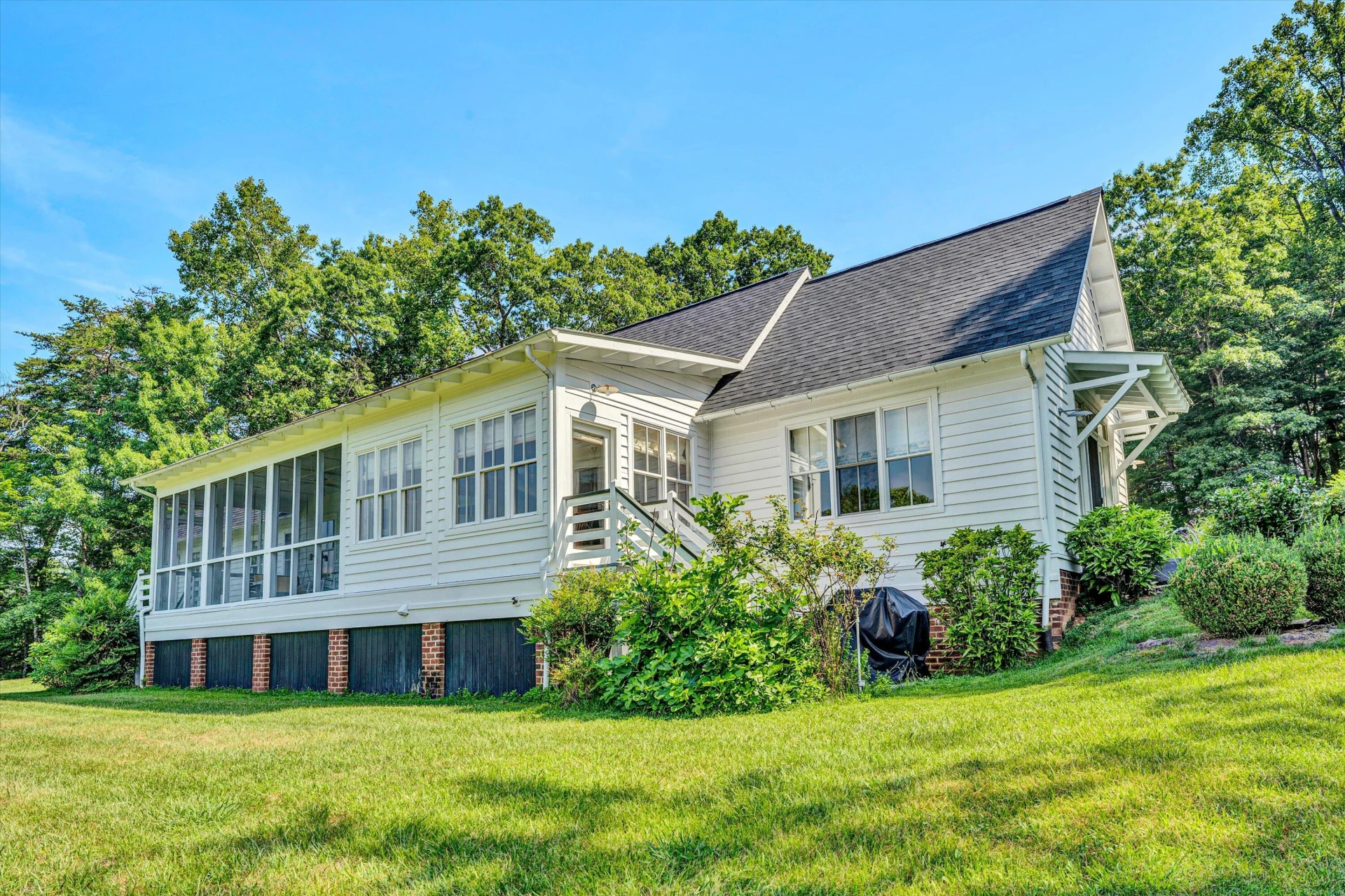 6820 Dawnwood RD - Photo 7