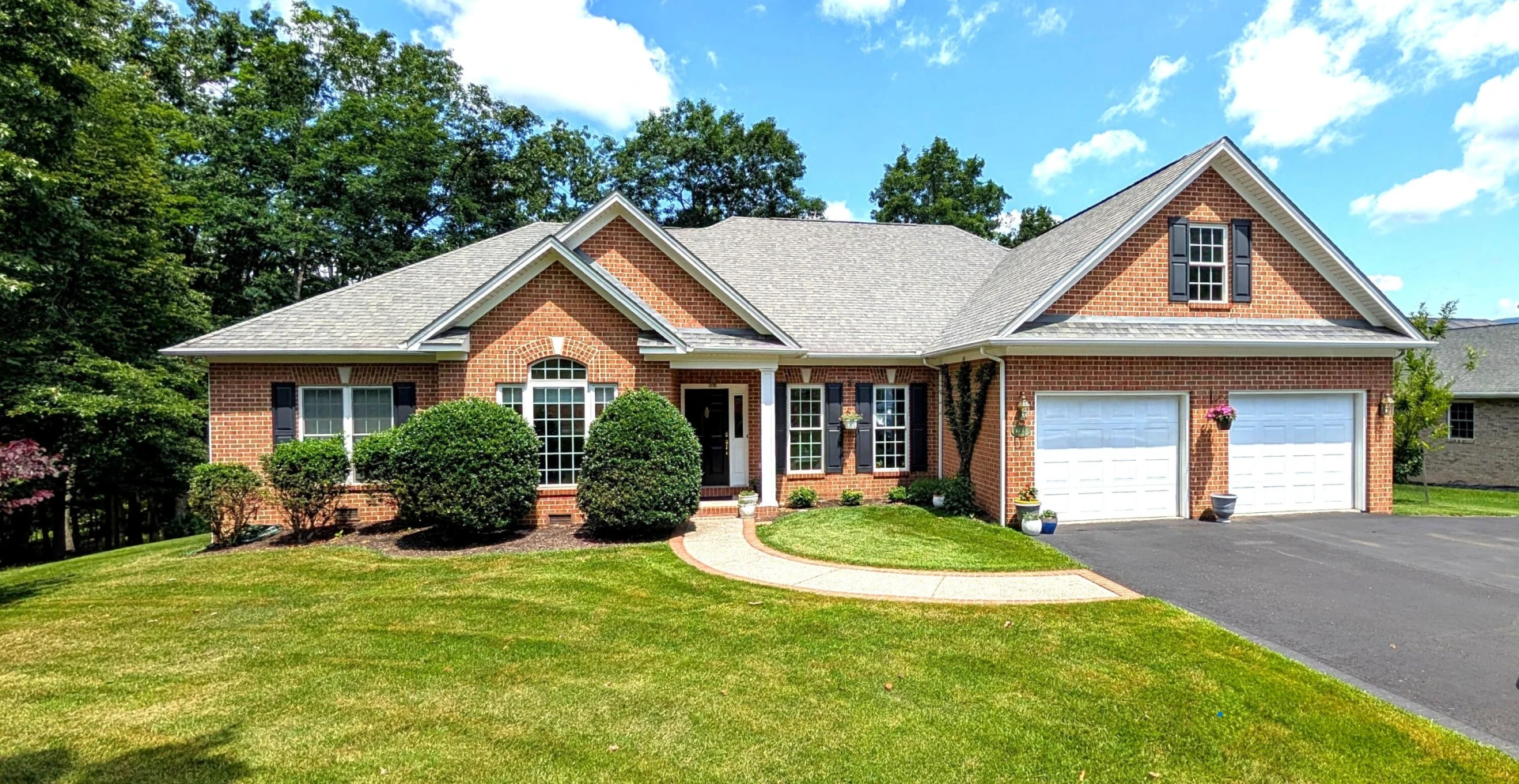 552 Woodfield DR - Photo 21