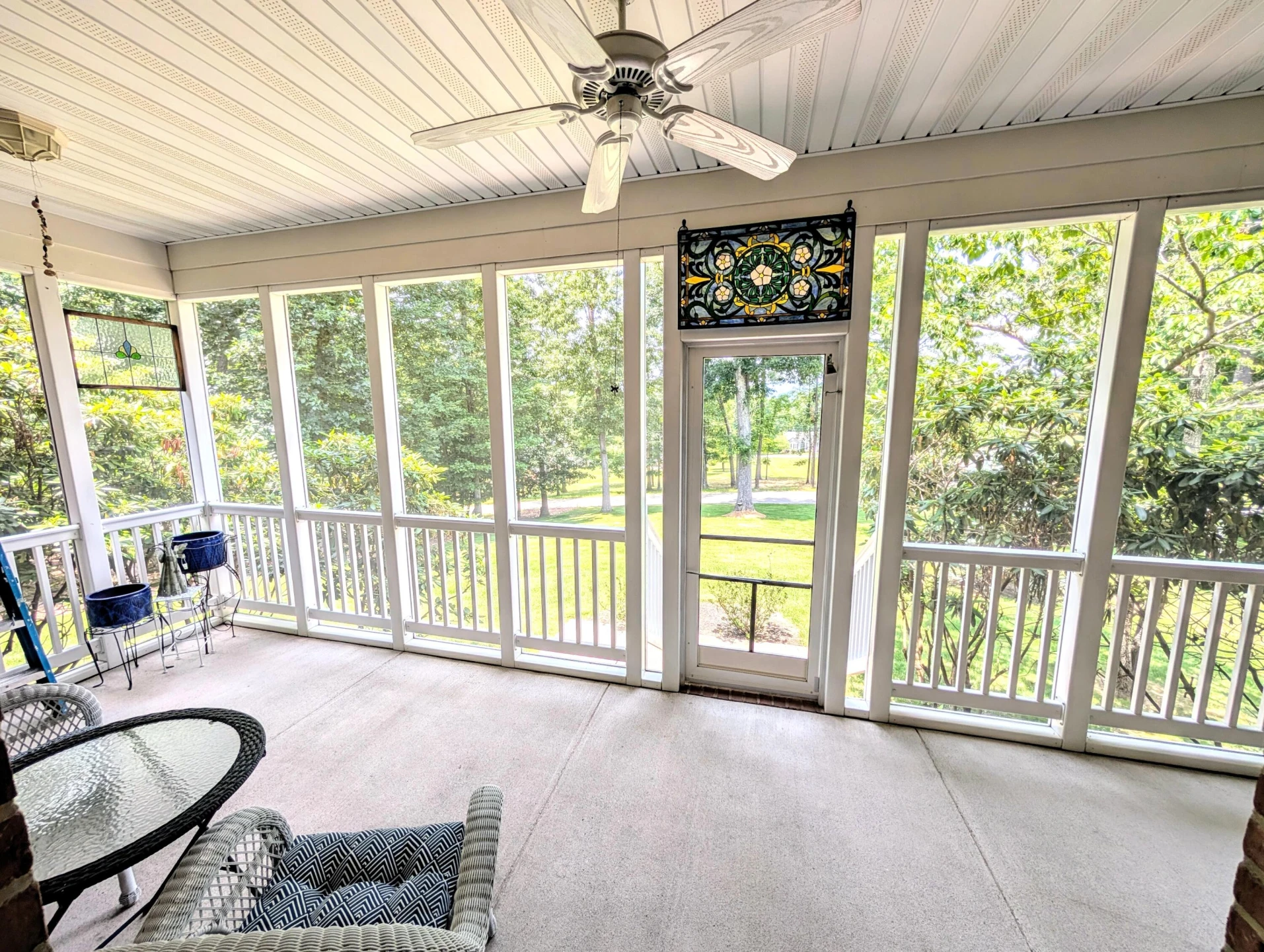 552 Woodfield DR - Photo 7