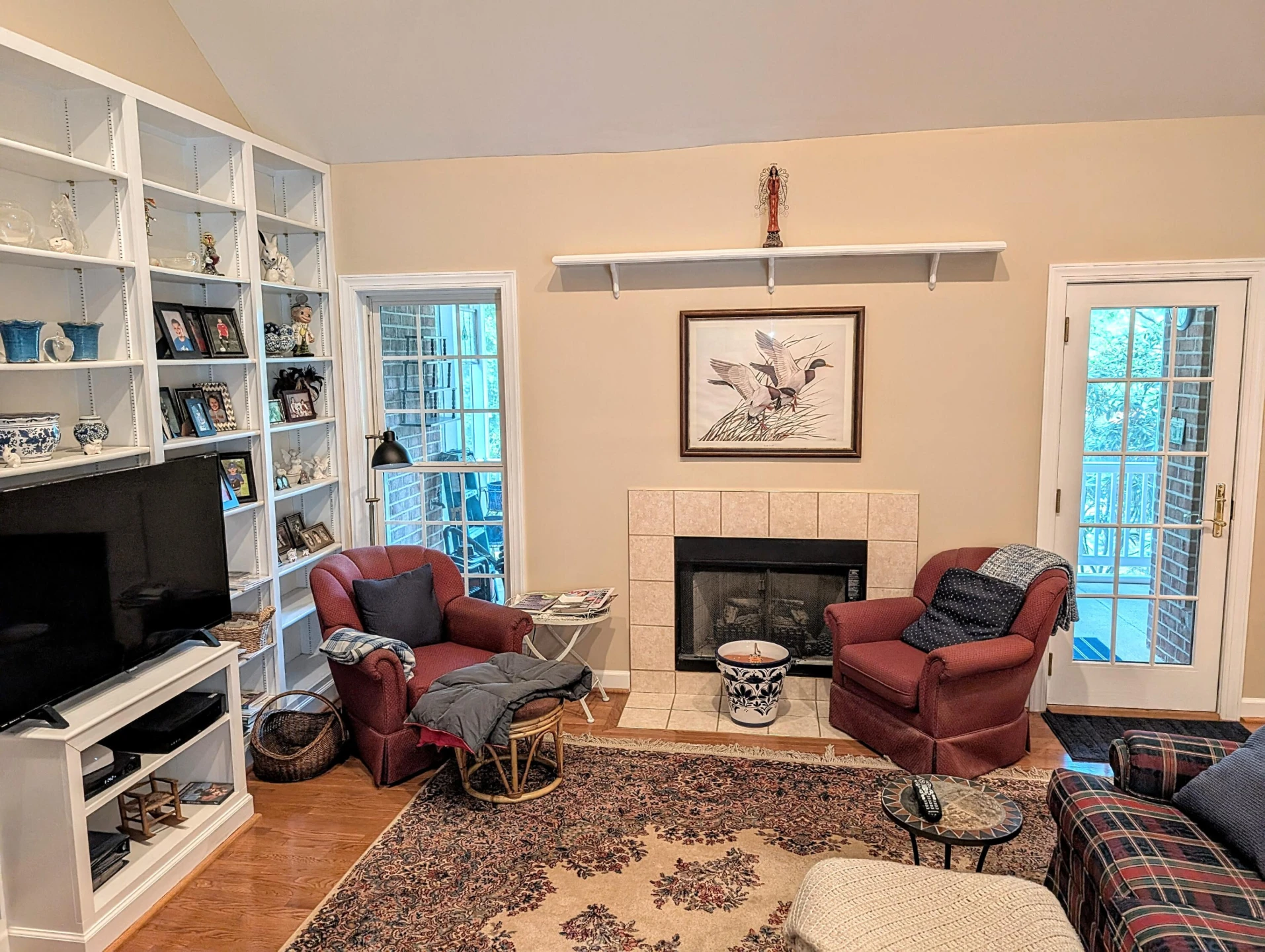 552 Woodfield DR - Photo 9