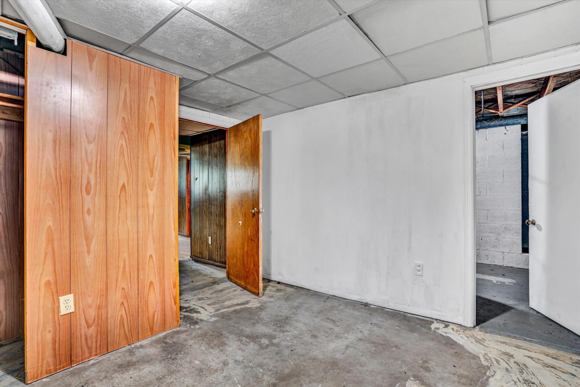 5141 Youngwood DR - Photo 16