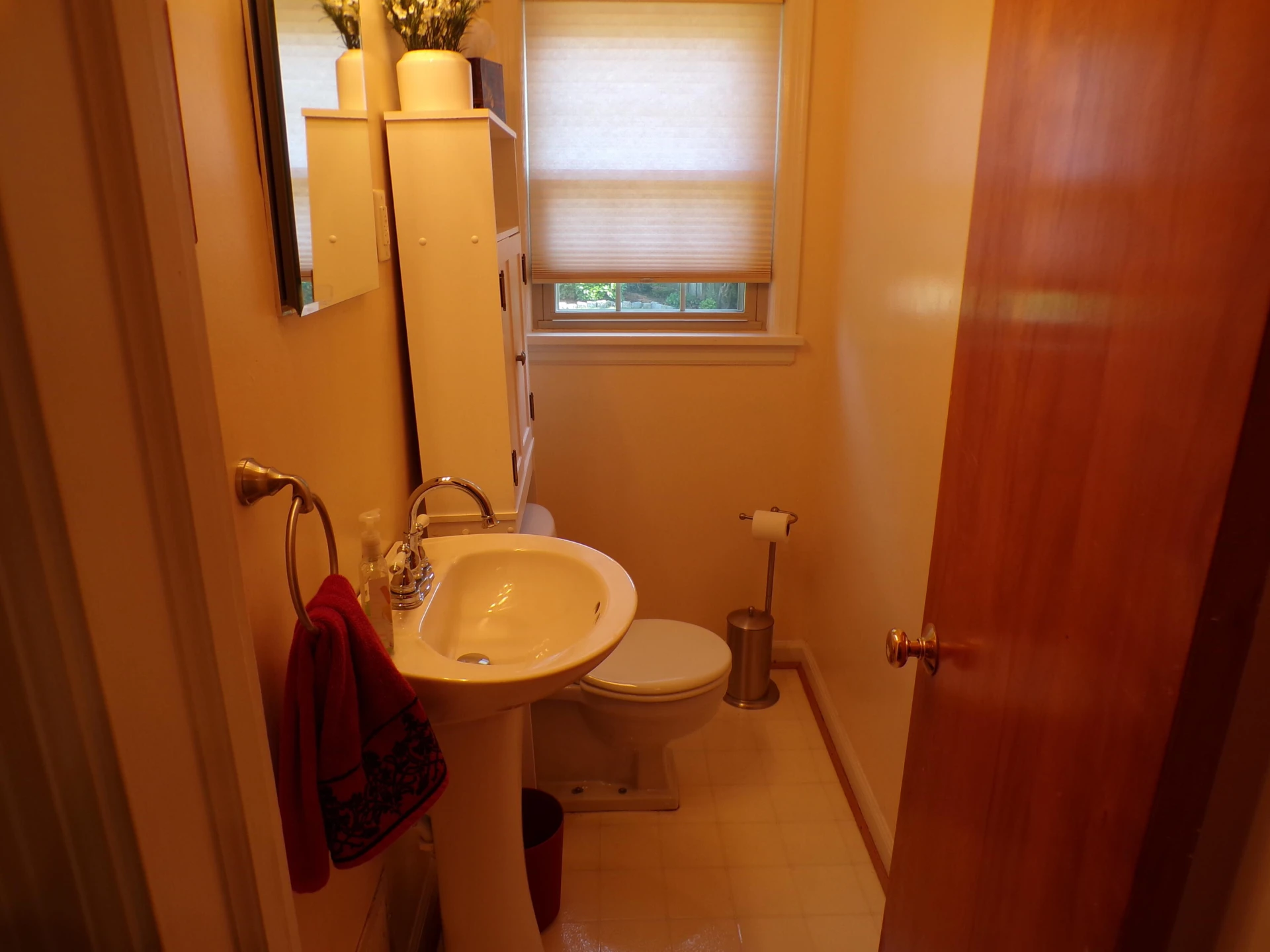 903 Watts ST - Photo 15