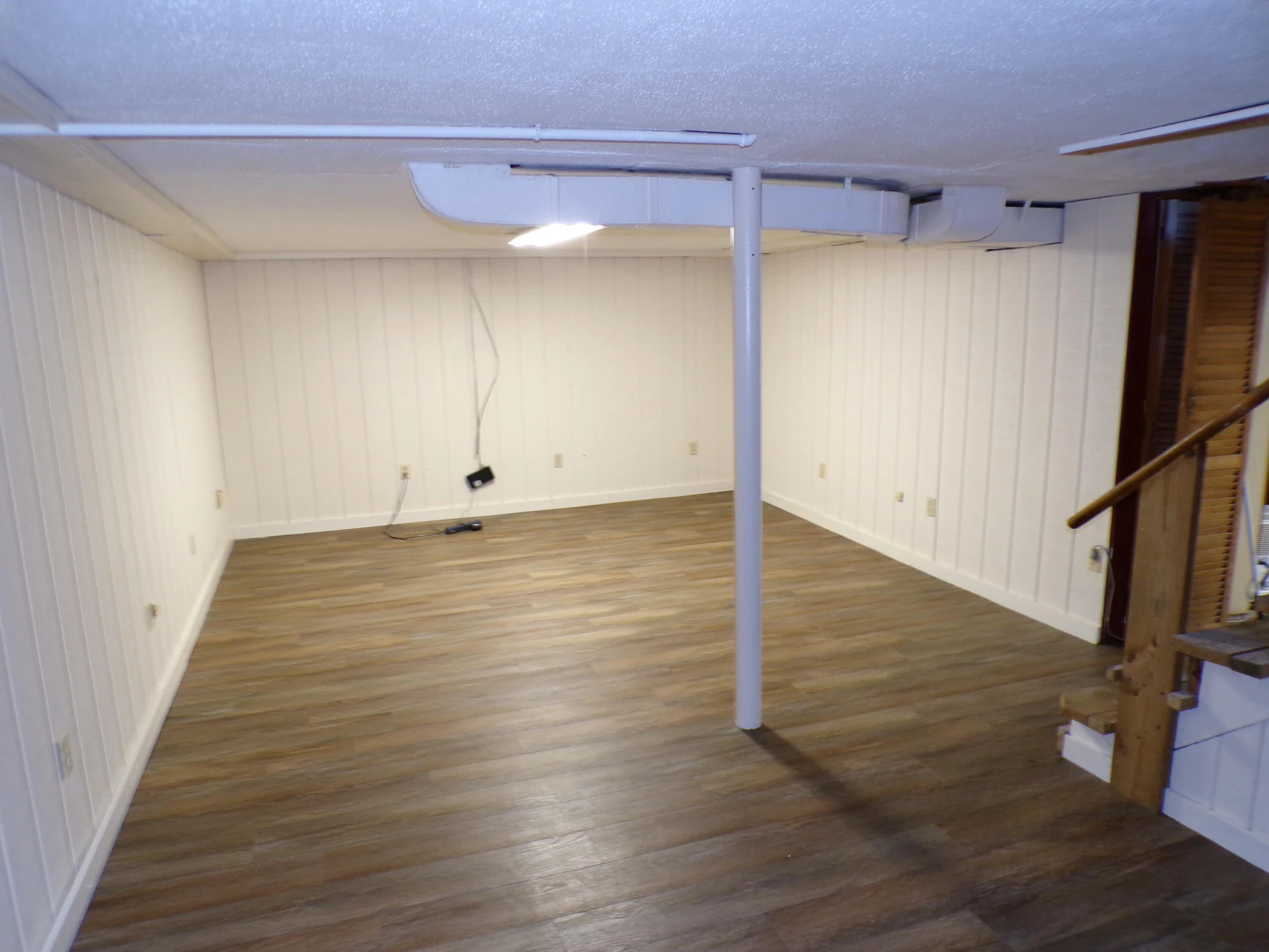 903 Watts ST - Photo 26