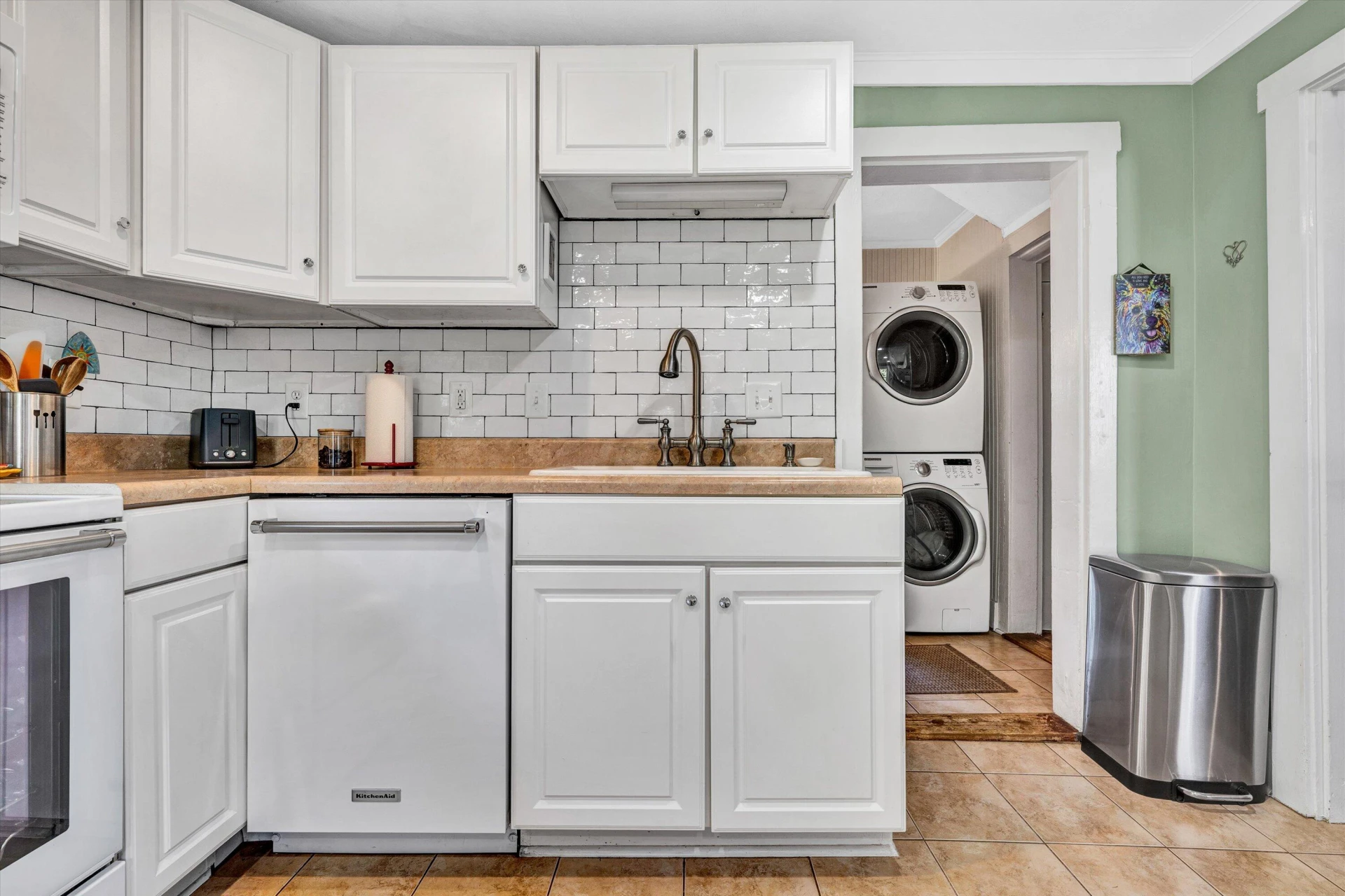 428 Broad ST - Photo 12