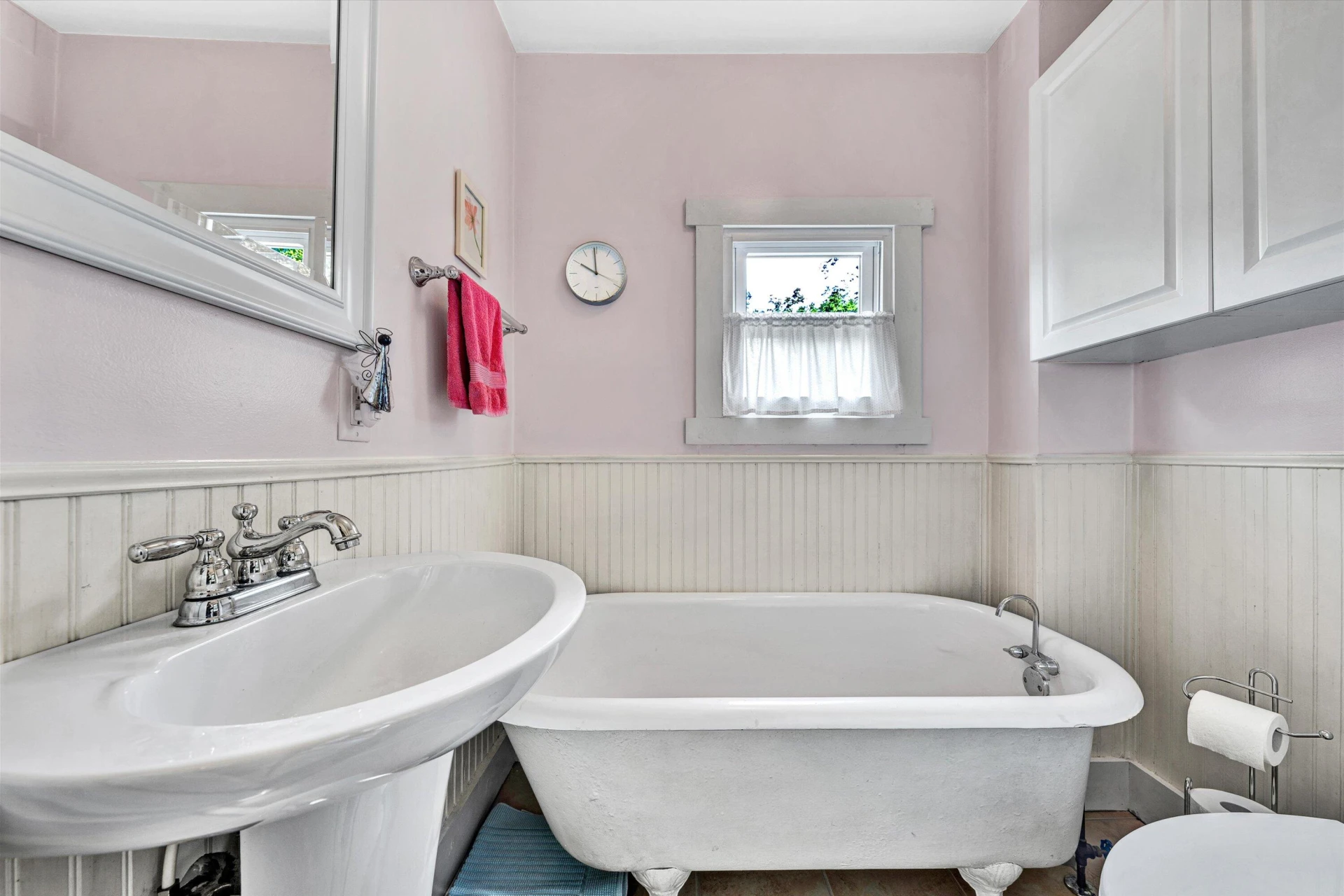 428 Broad ST - Photo 16