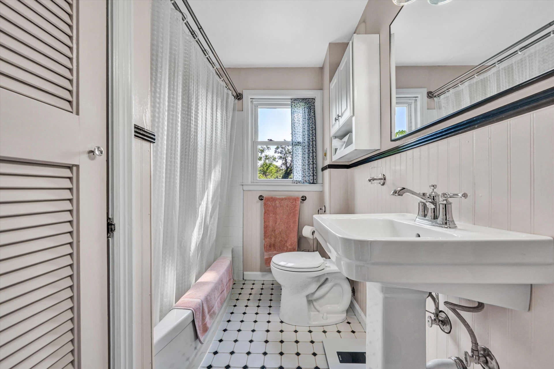 428 Broad ST - Photo 26