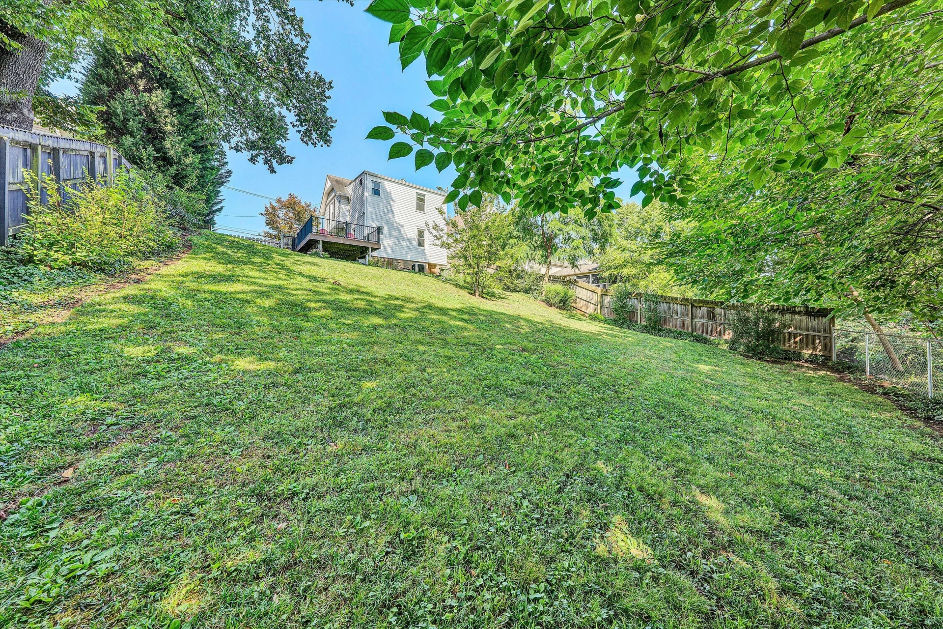 428 Broad ST - Photo 36
