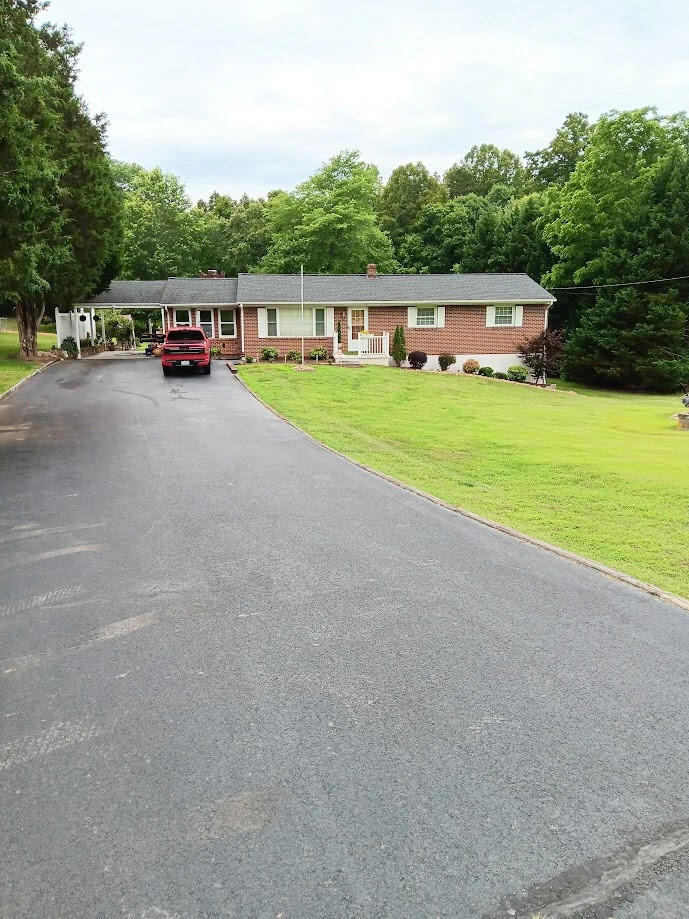 1409 Orphanage RD