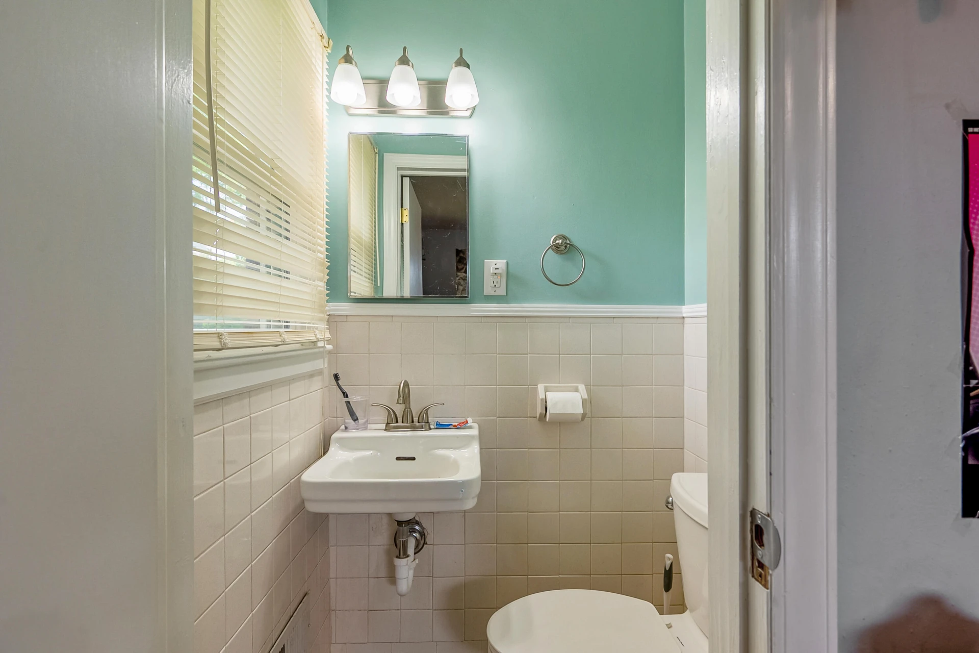 473 Hemlock RD - Photo 28