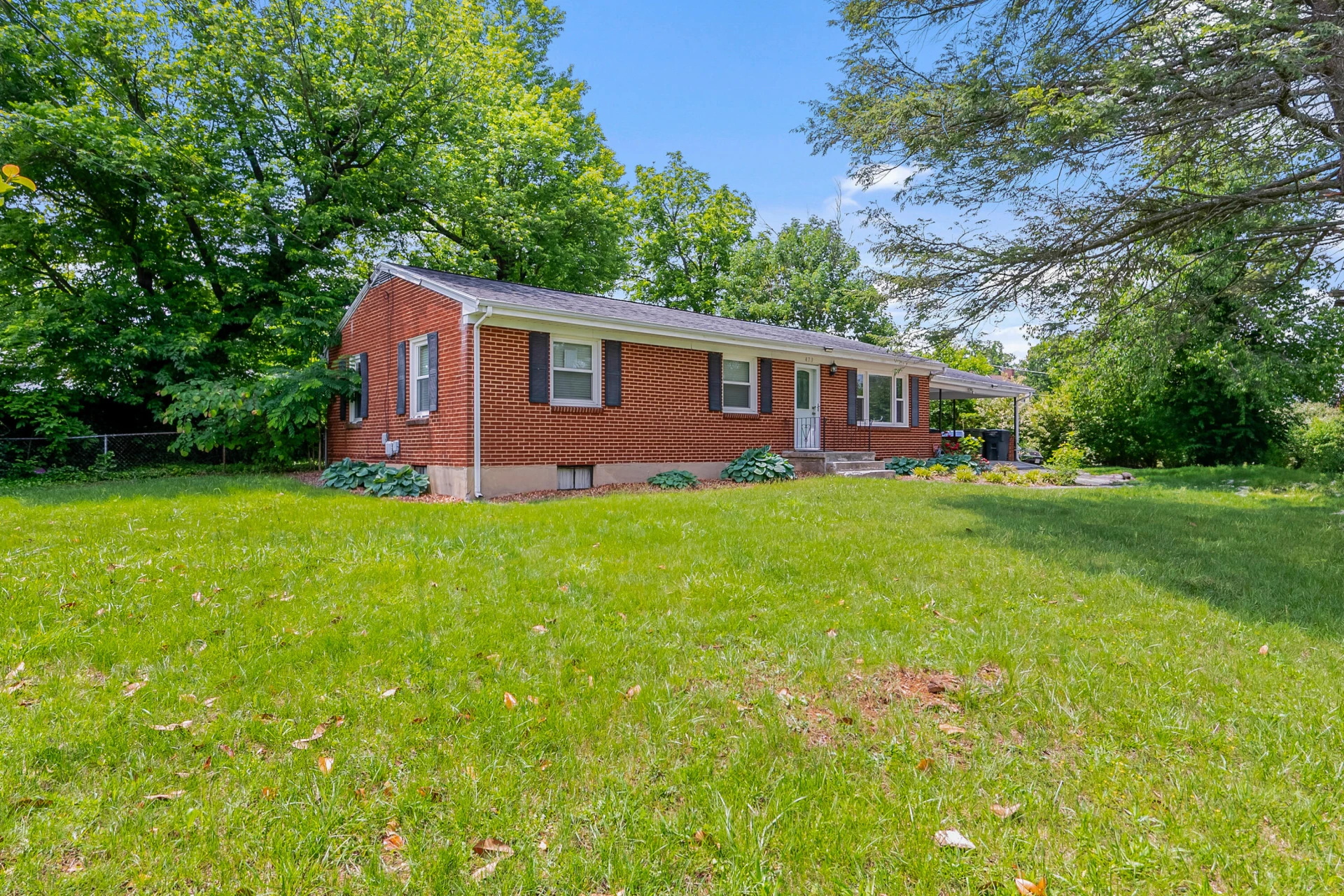473 Hemlock RD - Photo 3