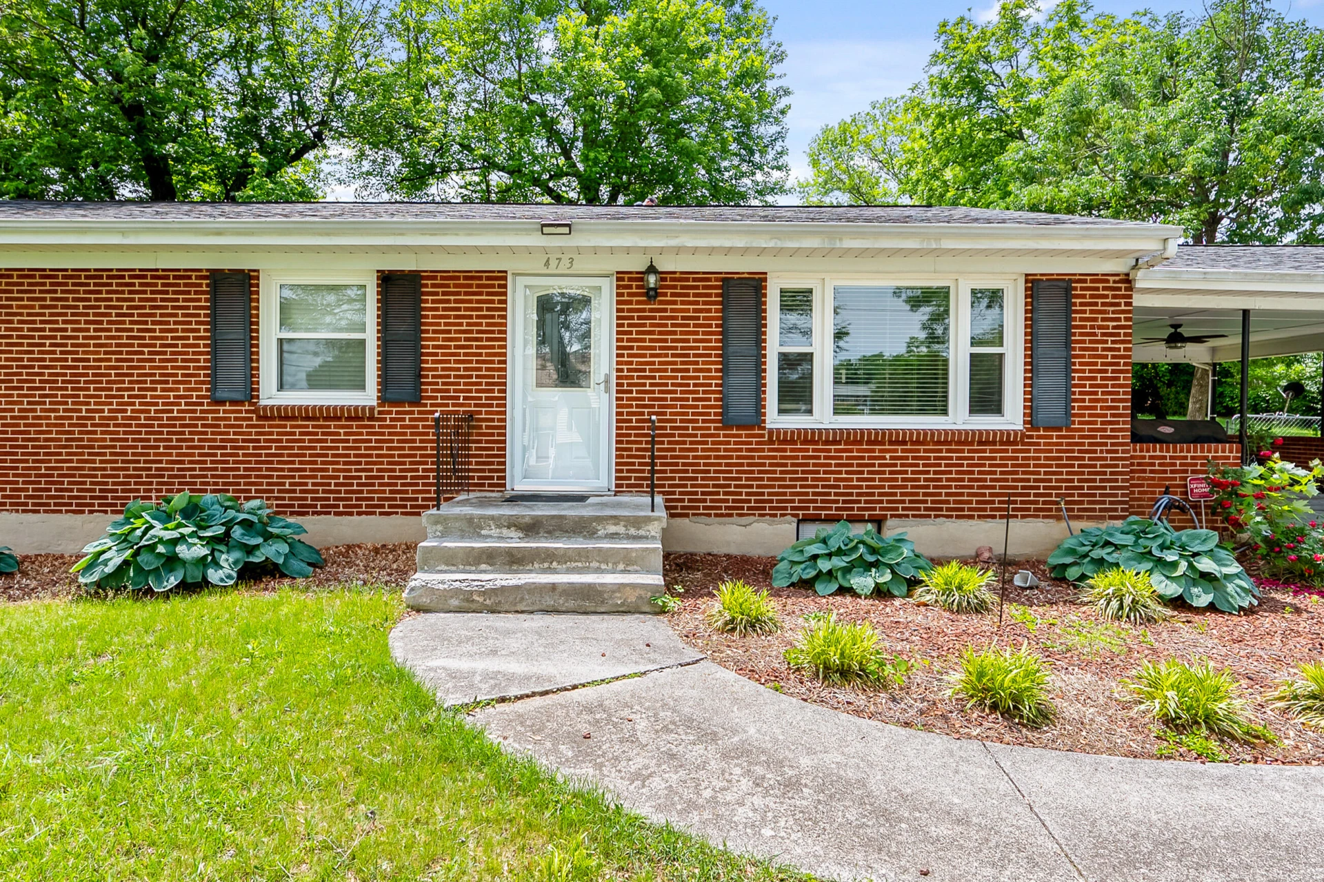 473 Hemlock RD - Photo 4