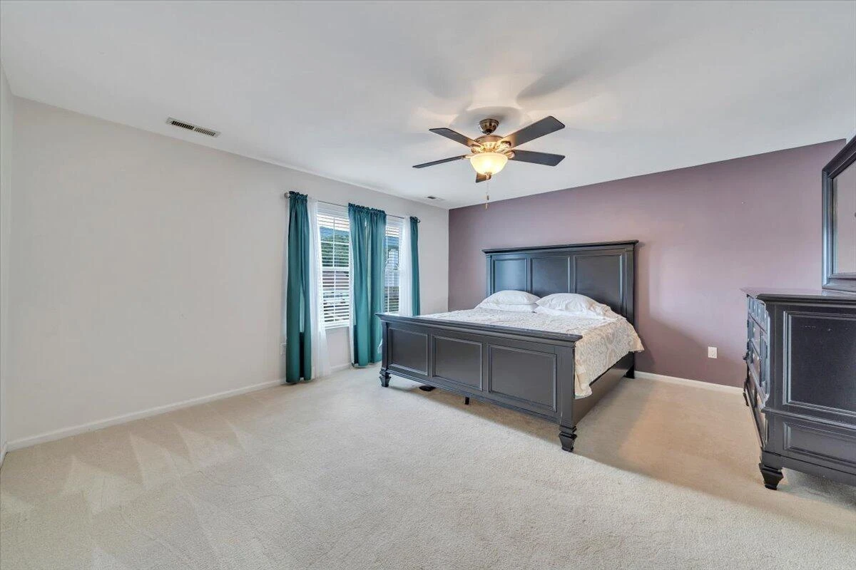 1924 Bloomfield AVE - Photo 31