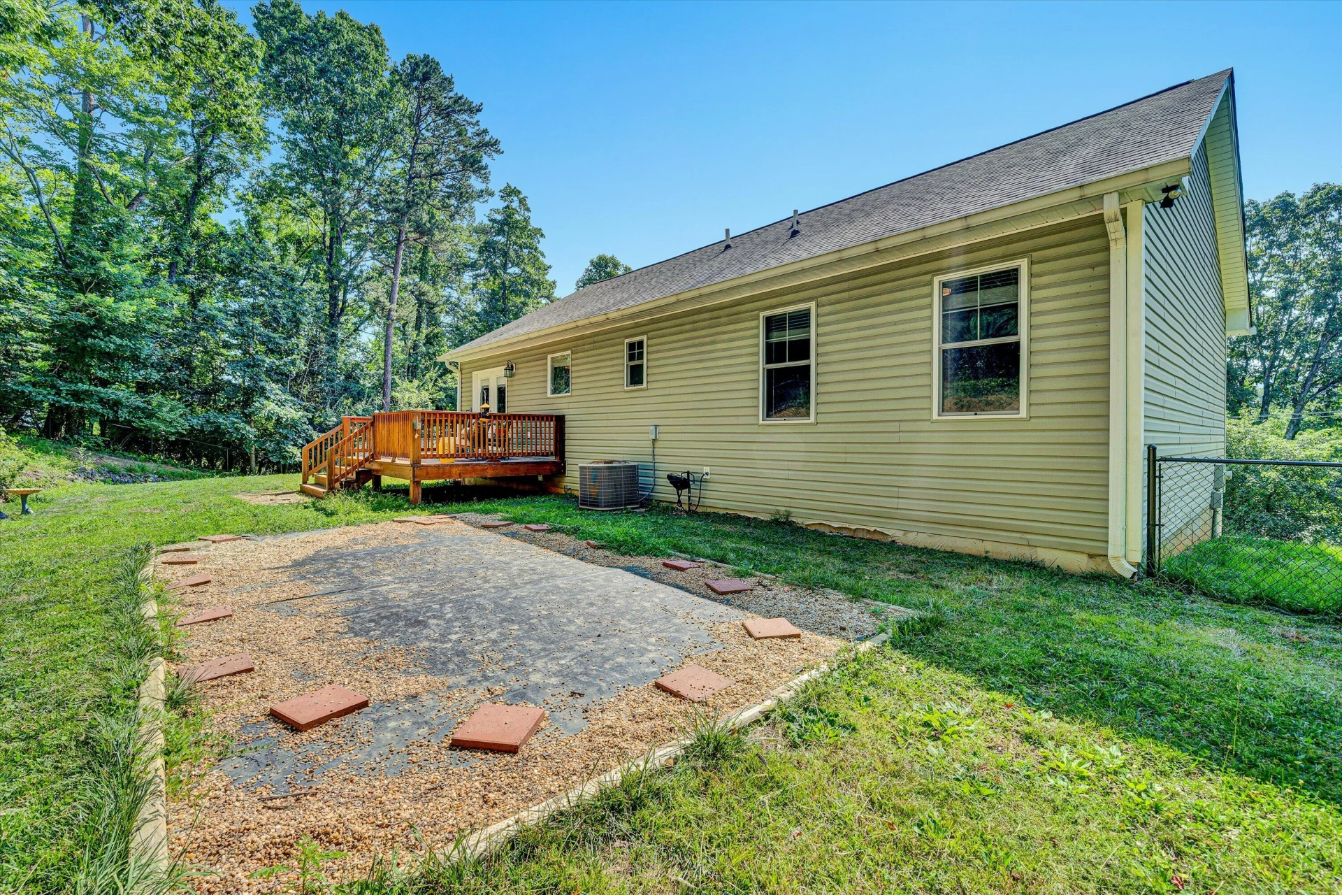 3857 Park LN - Photo 32