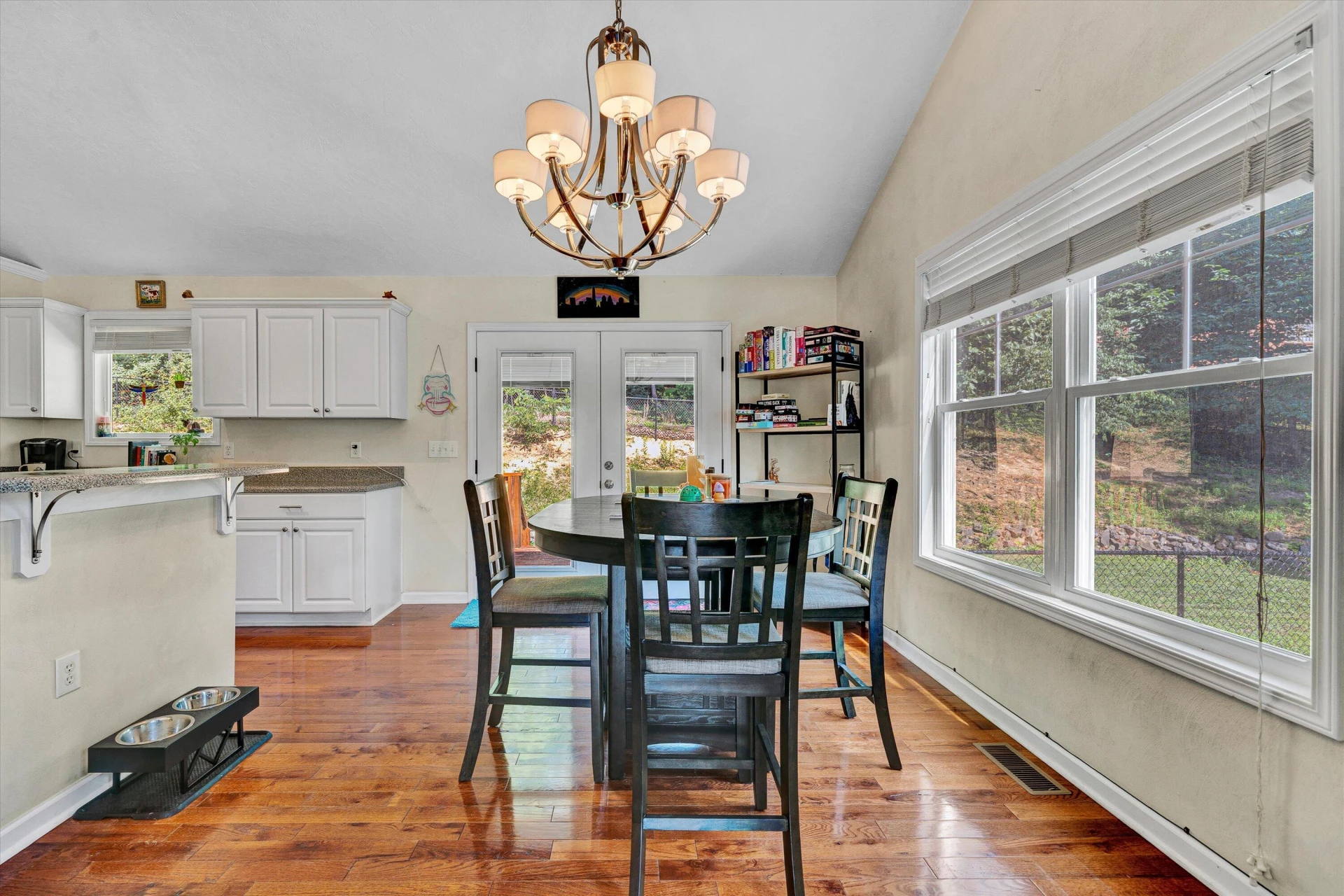 3857 Park LN - Photo 9