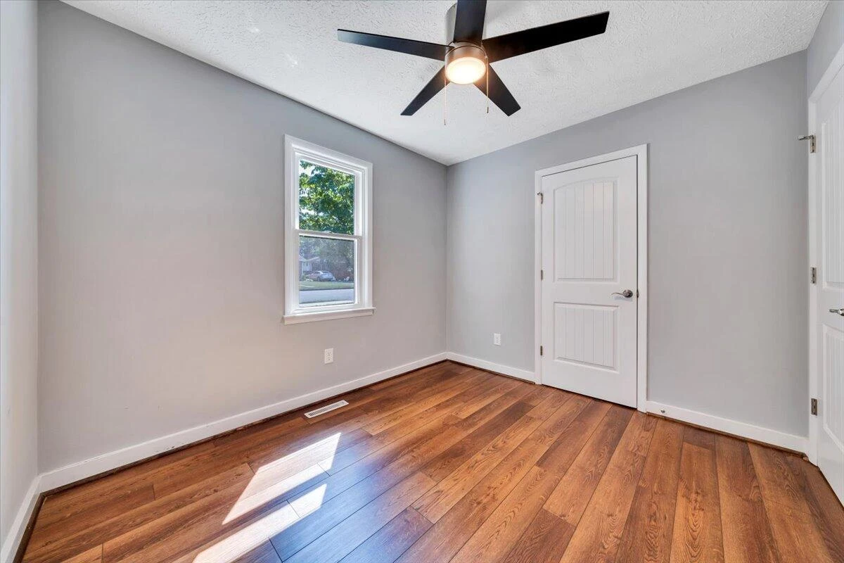 407 Bonhill DR - Photo 35