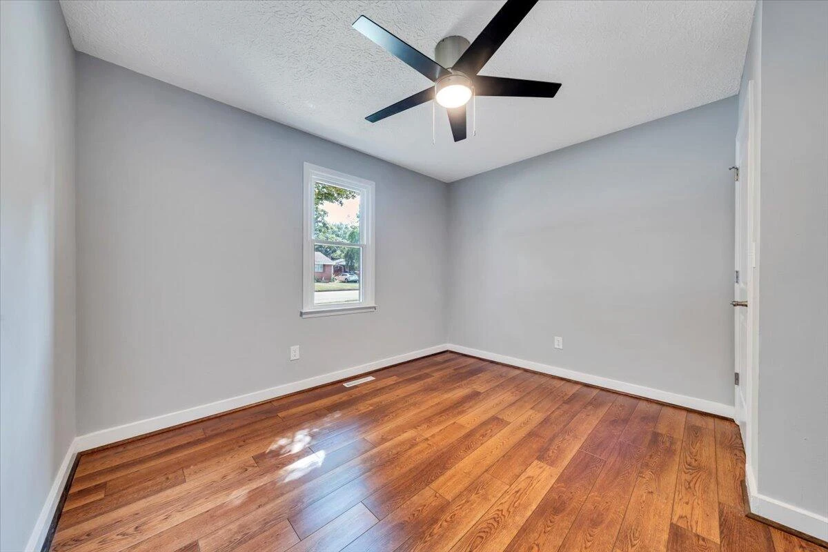 407 Bonhill DR - Photo 44