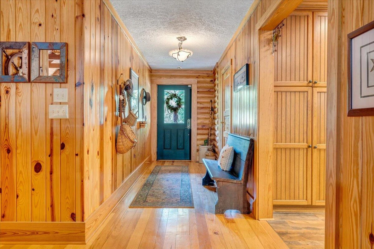 265 Shedd LN - Photo 2