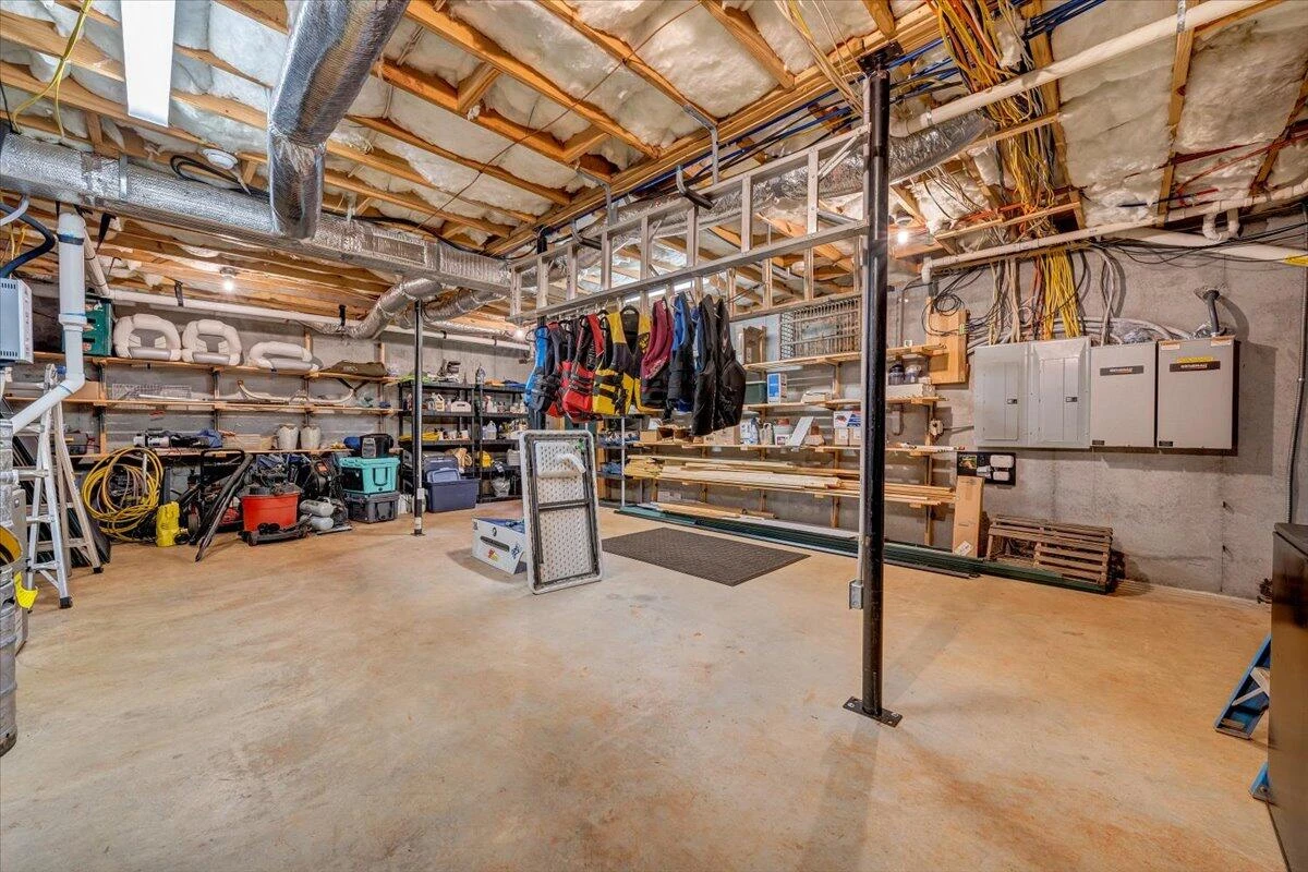 265 Shedd LN - Photo 68