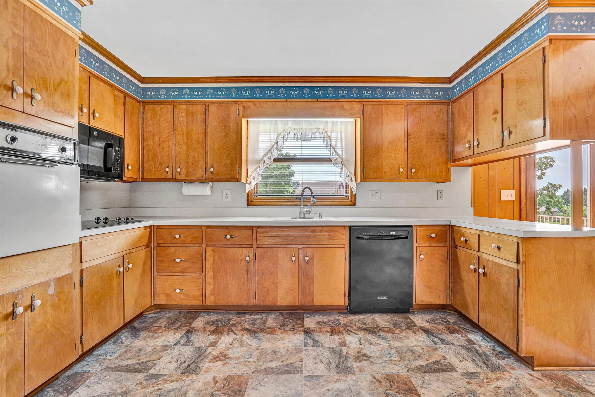120 Vantage RD - Photo 15
