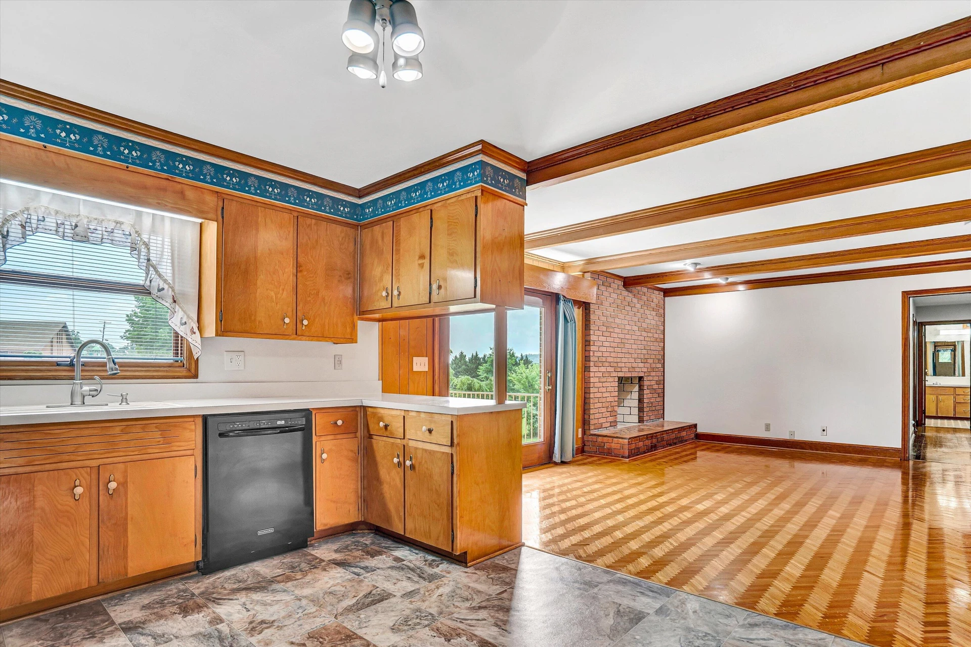 120 Vantage RD - Photo 17